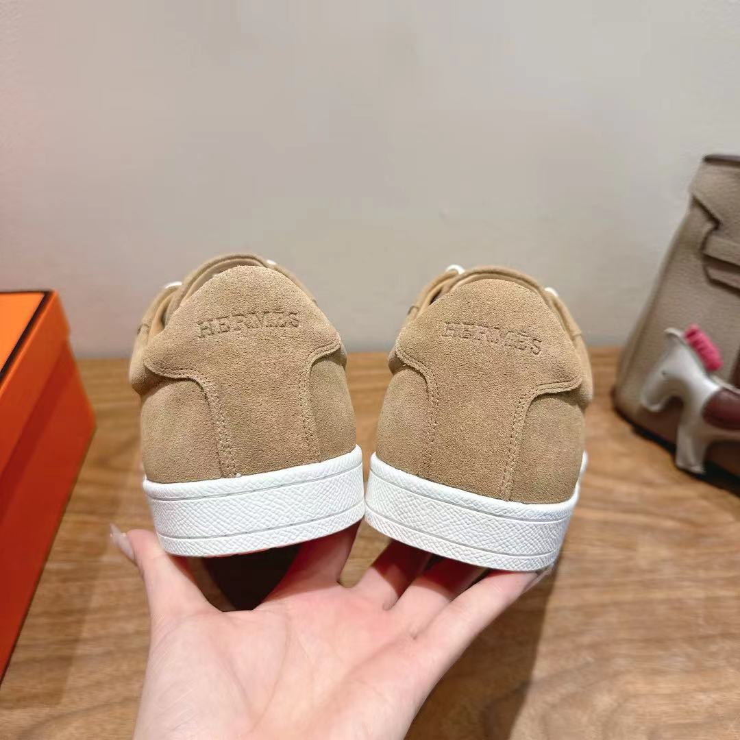 HM 25 Boomerang Sneaker Dark Beige Suede