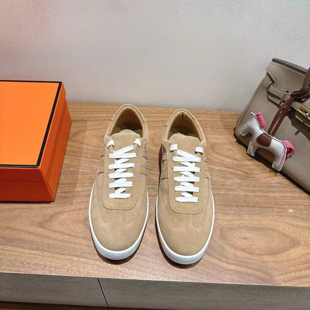 HM 25 Boomerang Sneaker Dark Beige Suede