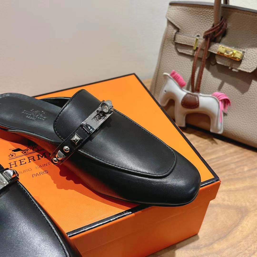 HM OZ Mule 25 Black Calfskin