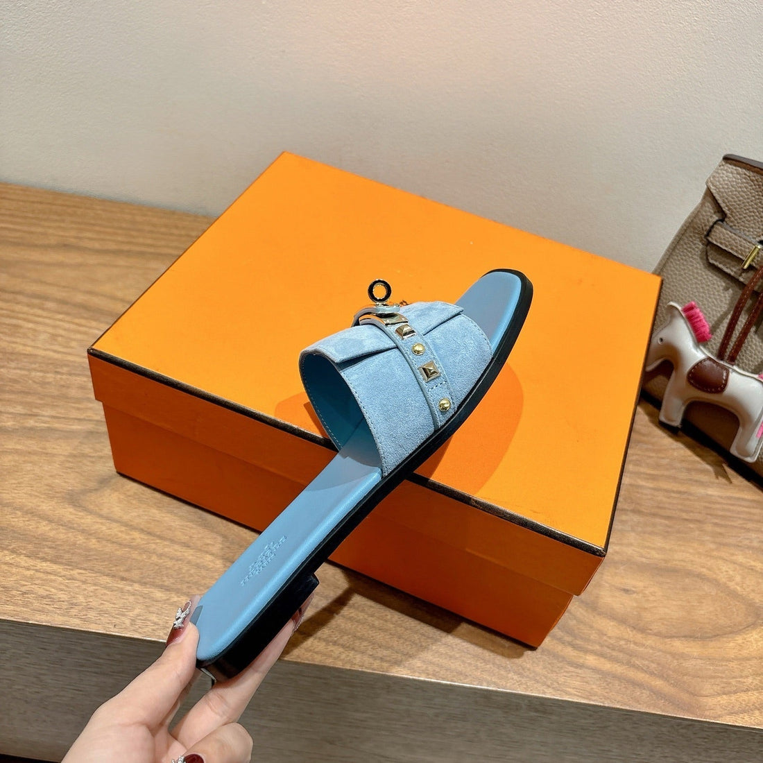 HM 25 Giulia Cloud Blue Suede