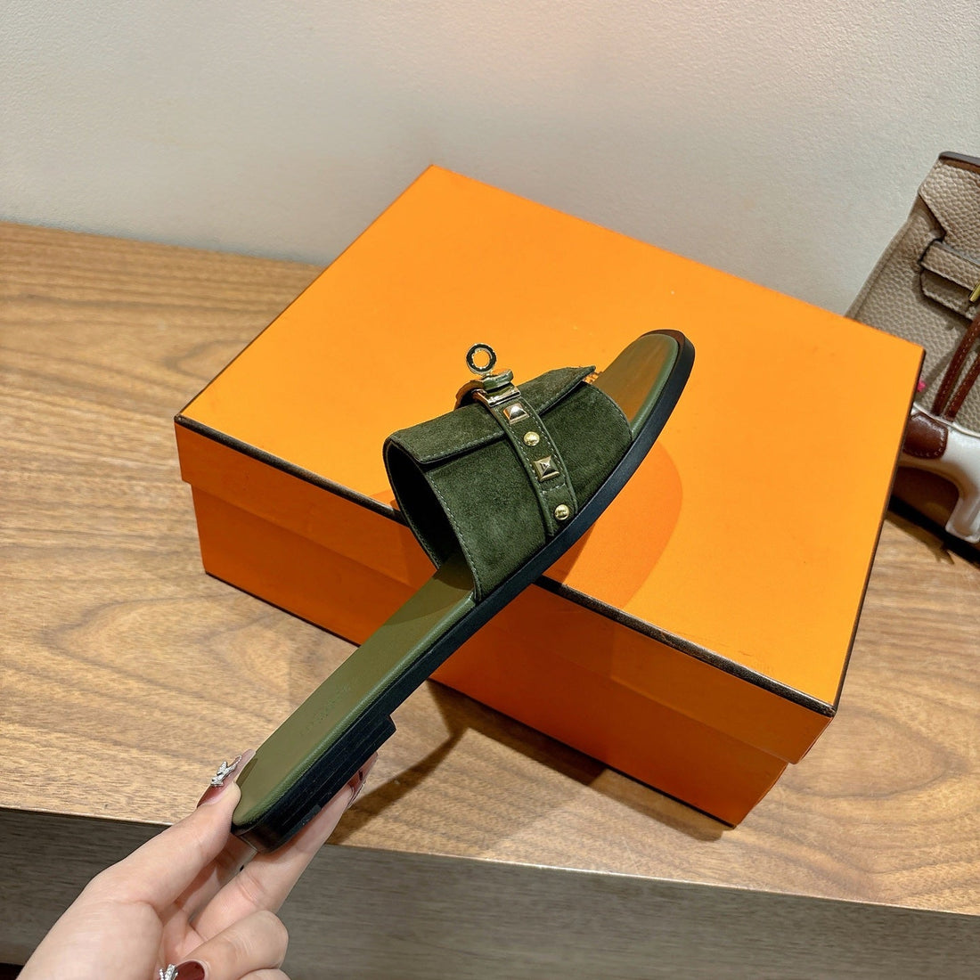 HM 25 Giulia Dark Green Suede