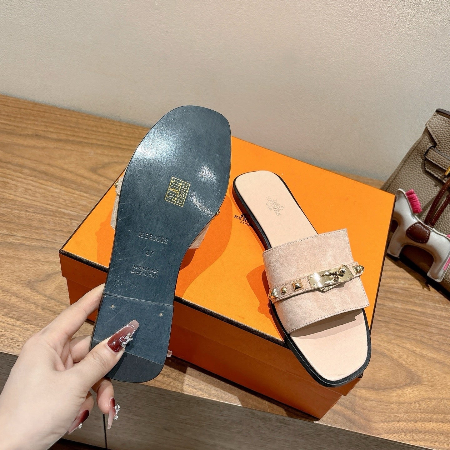 HM 25 Giulia Light Beige Suede