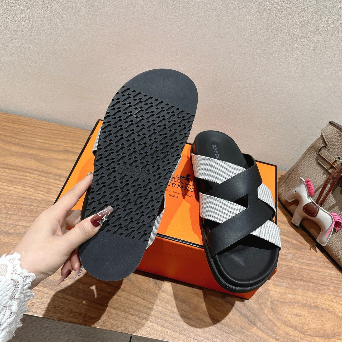 HM 25 Kazimir Sandal Black Calfskin Canvas