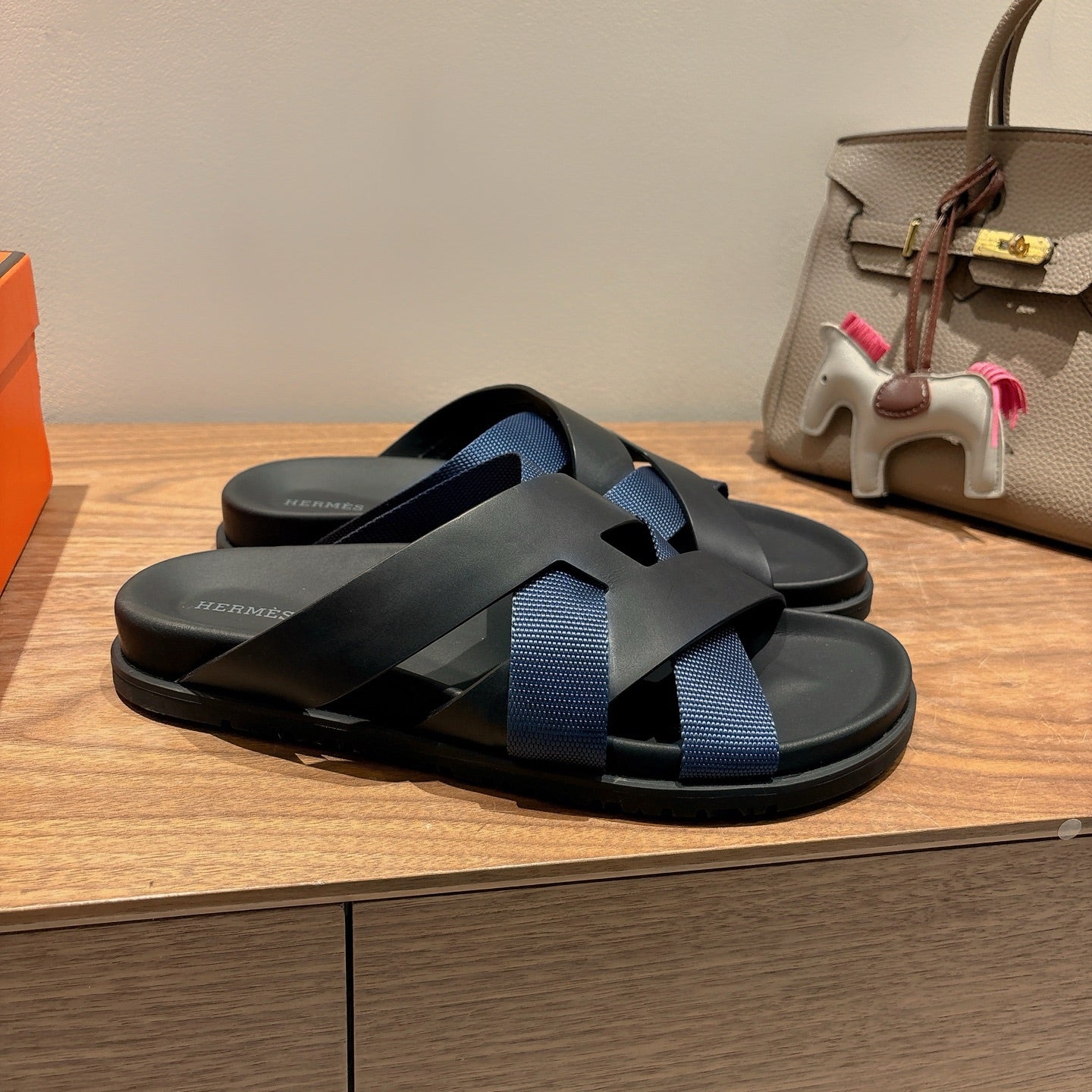 HM 25 Kazimir Sandal Black Calfskin Canvas