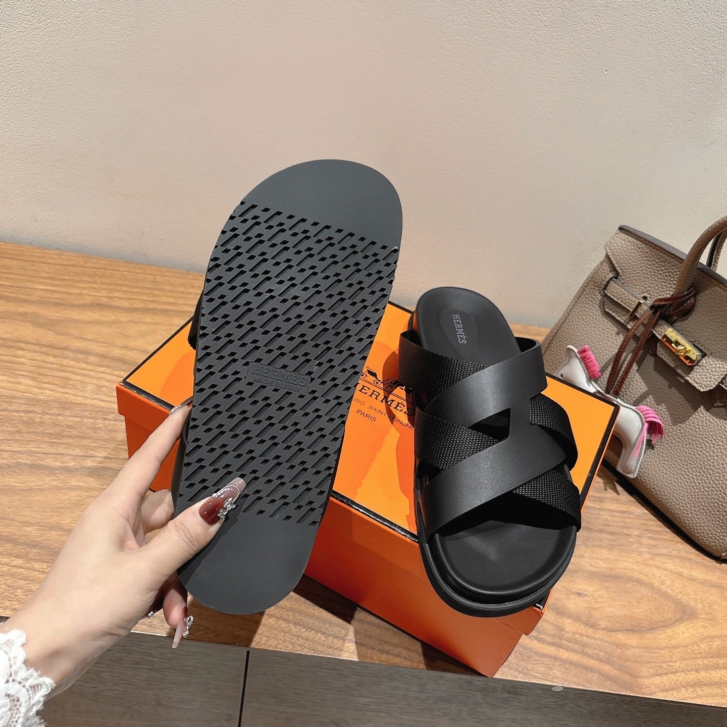 HM 25 Kazimir Sandal Black Calfskin Canvas