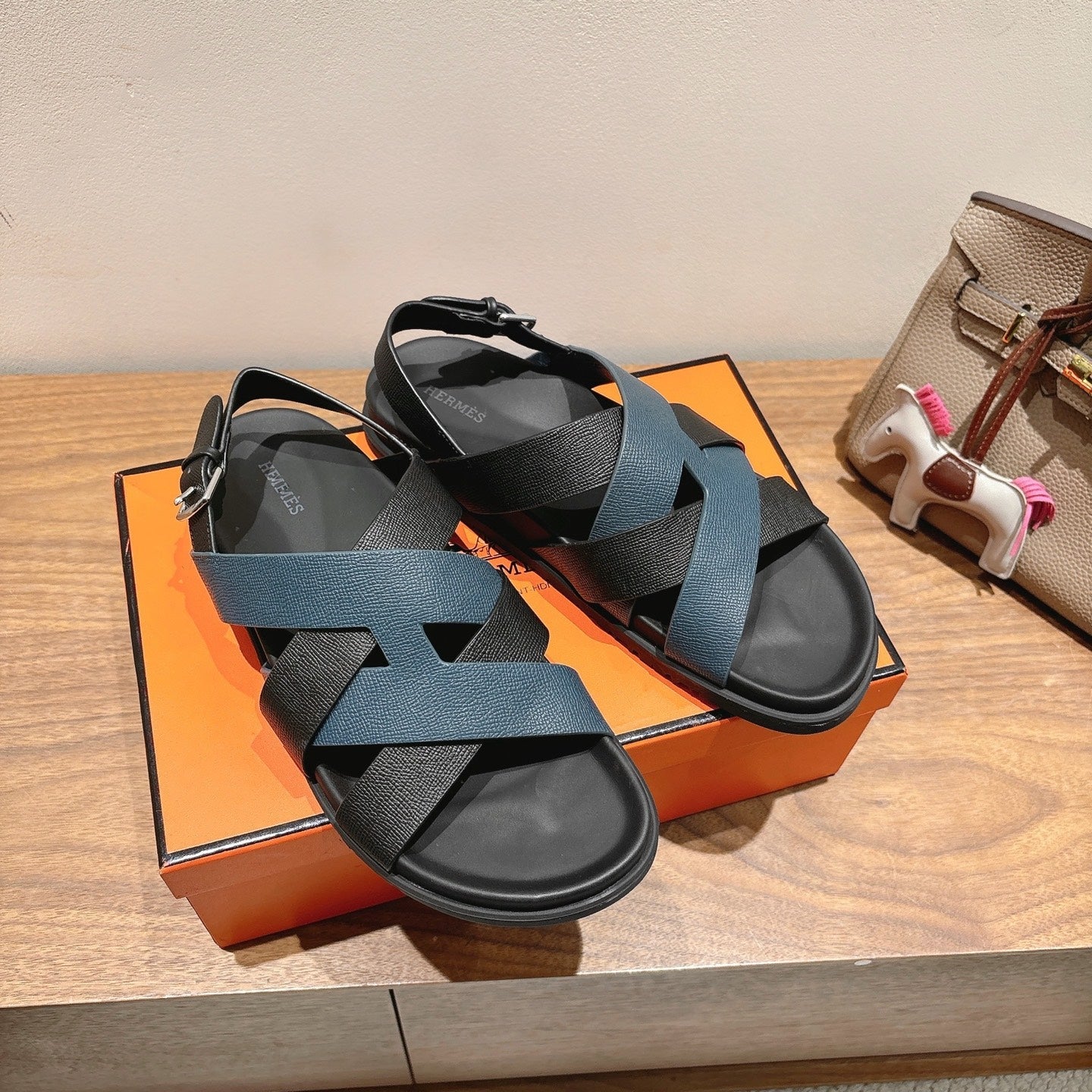 HM 25 Heracles Sandal Black Dark Blue Epsom Leather