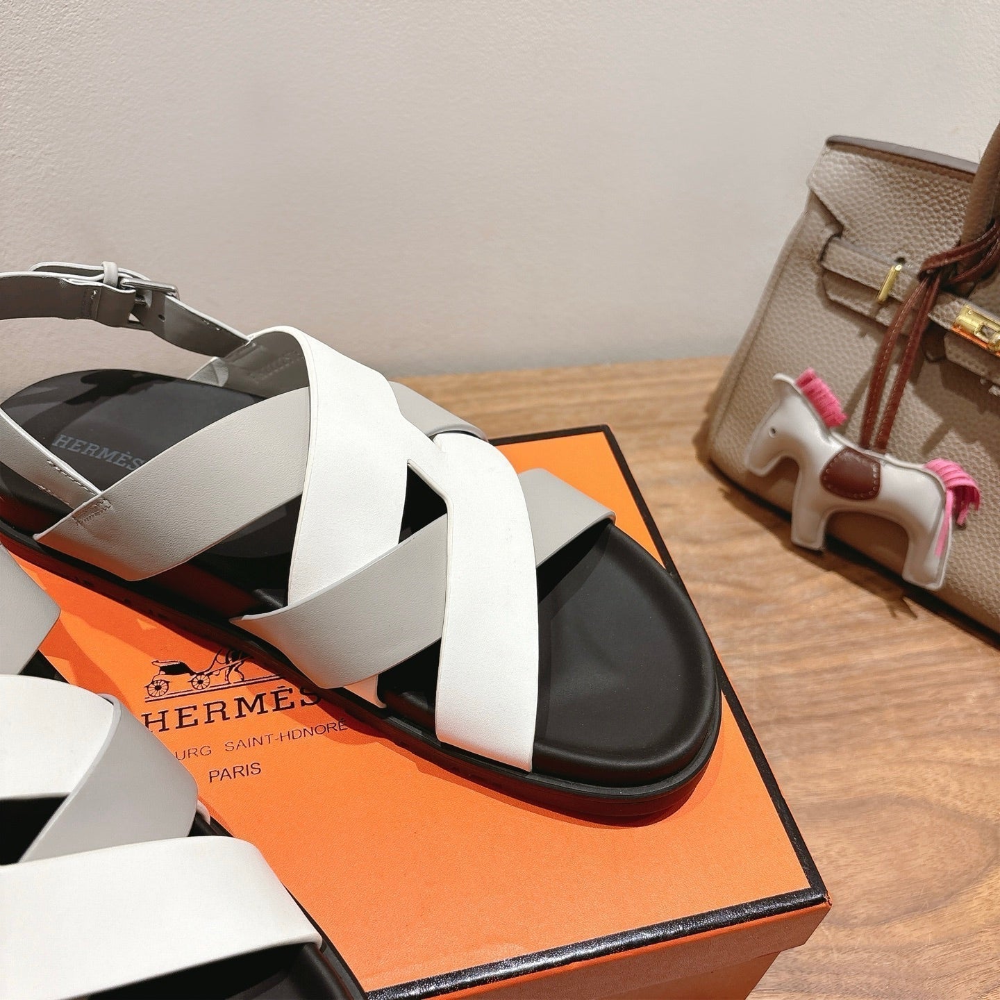 HM 25 Heracles Sandal White Grey Calfskin