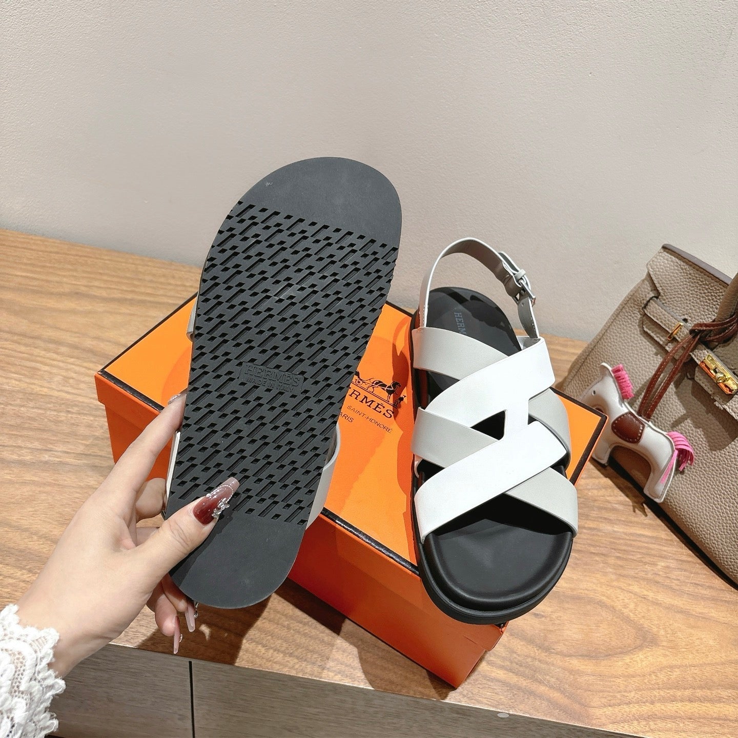 HM 25 Heracles Sandal White Grey Calfskin