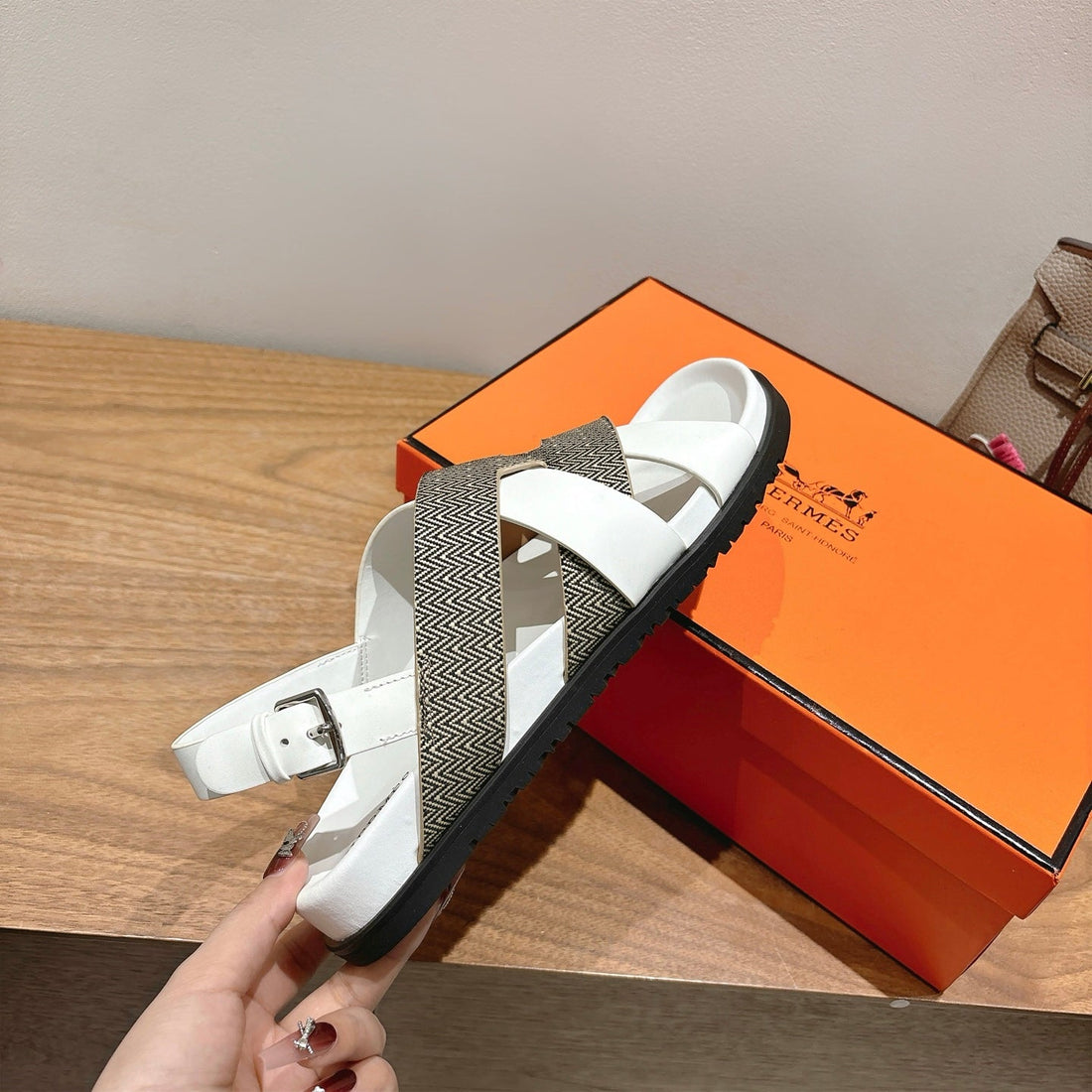 HM 25 Heracles Sandal White Calfskin Grey Canvas