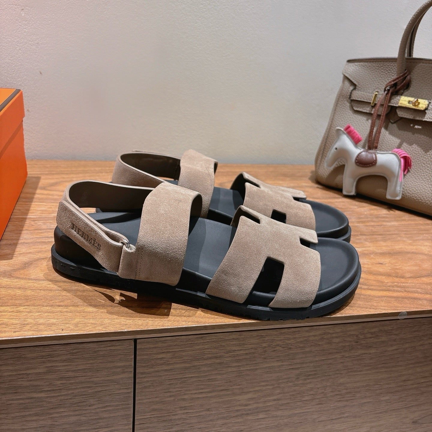 HM Men's 25 Genius Sandals Beige Suede 651346