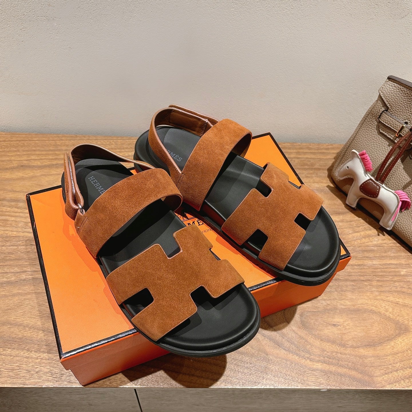 HM Men's 25 Genius Sandals Brown Suede 651347