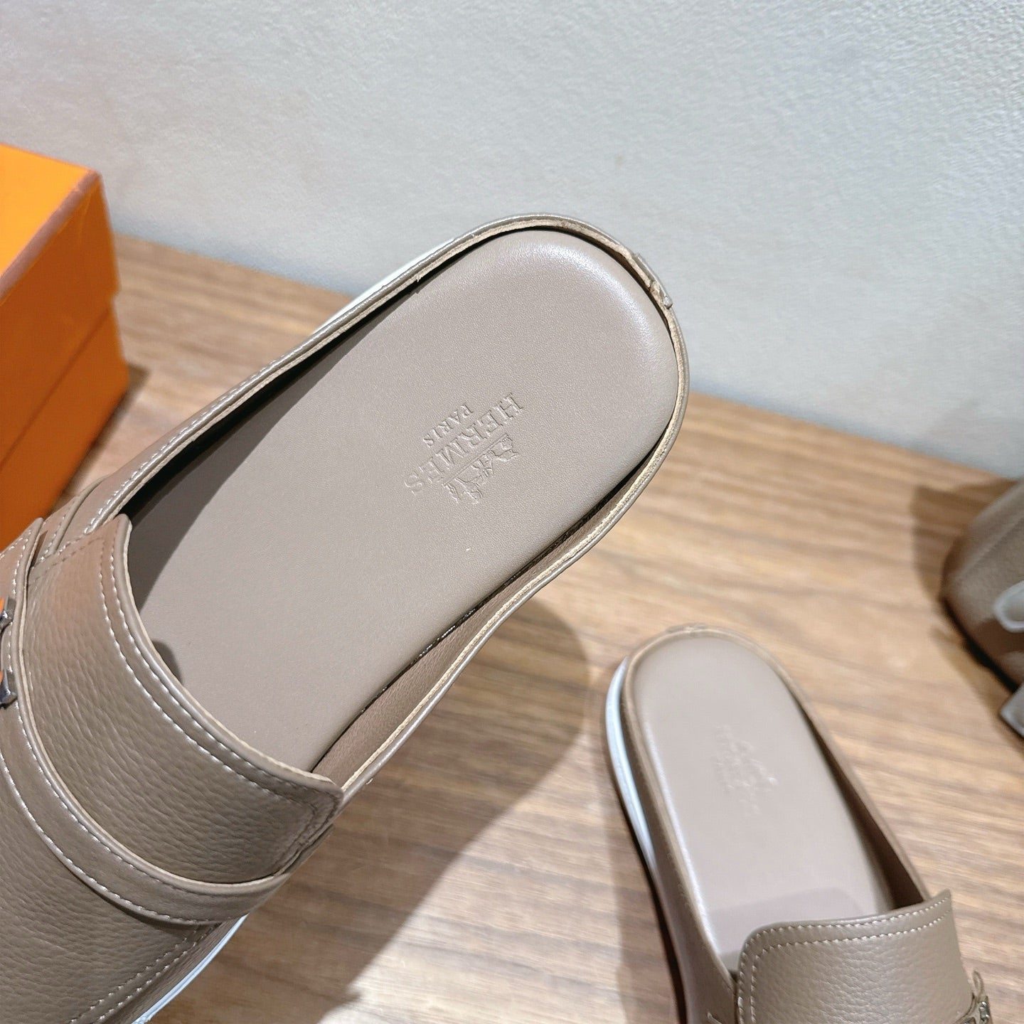 HM Men's 25 Likely Mule Brown Cowhide 691637