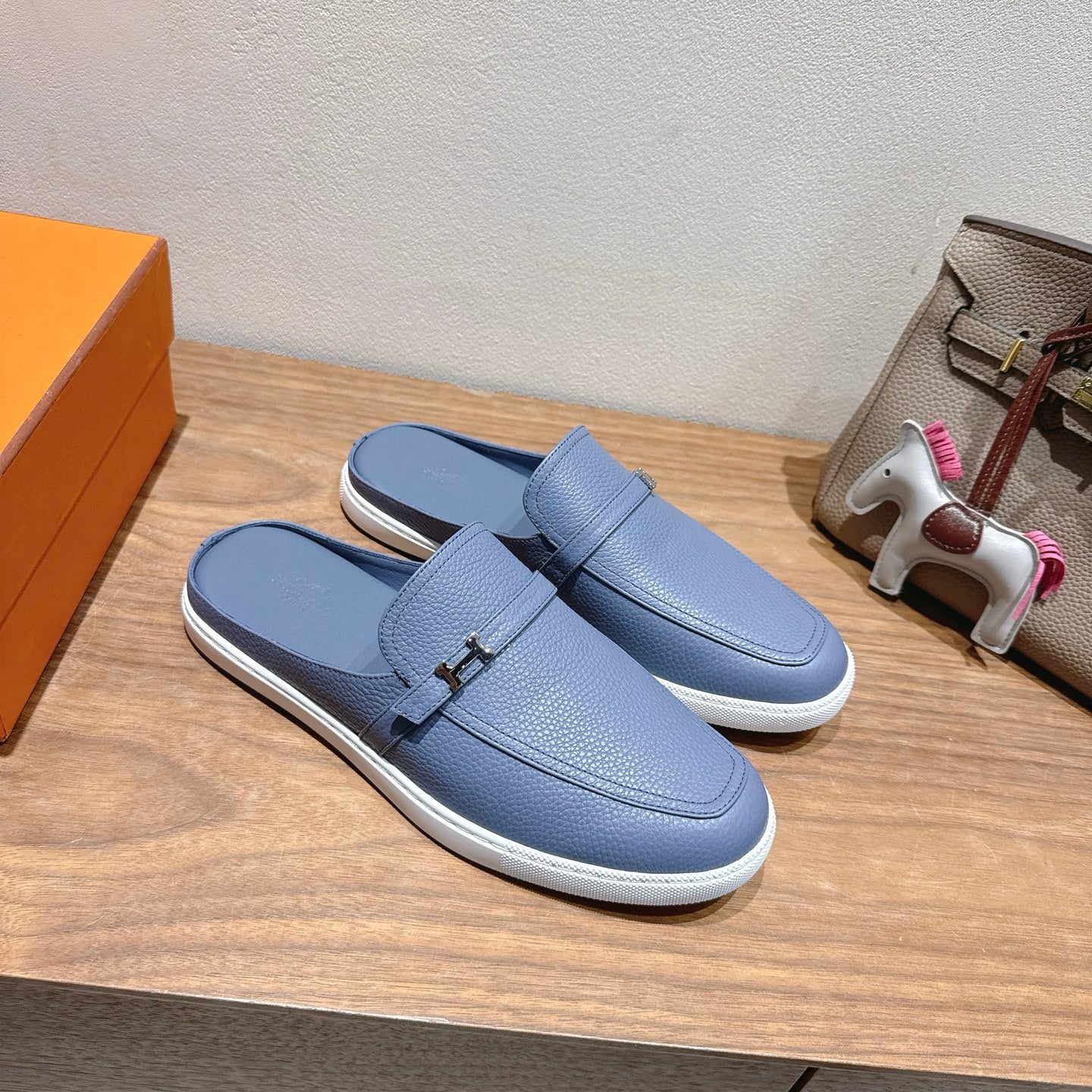 HM Men's 25 Likely Mule Blue Cowhide 691638