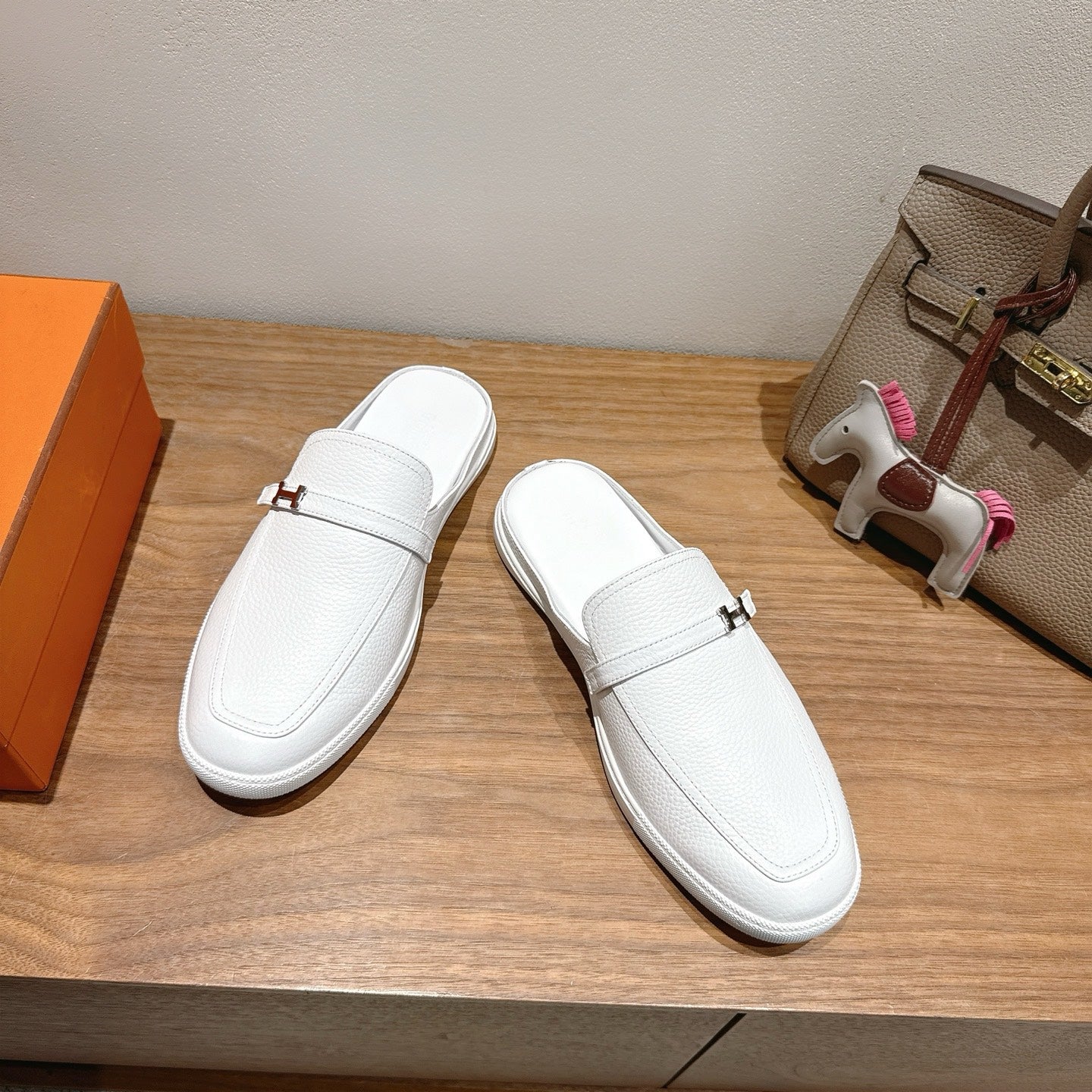 HM Men's 25 Likely Mule White Cowhide 691639