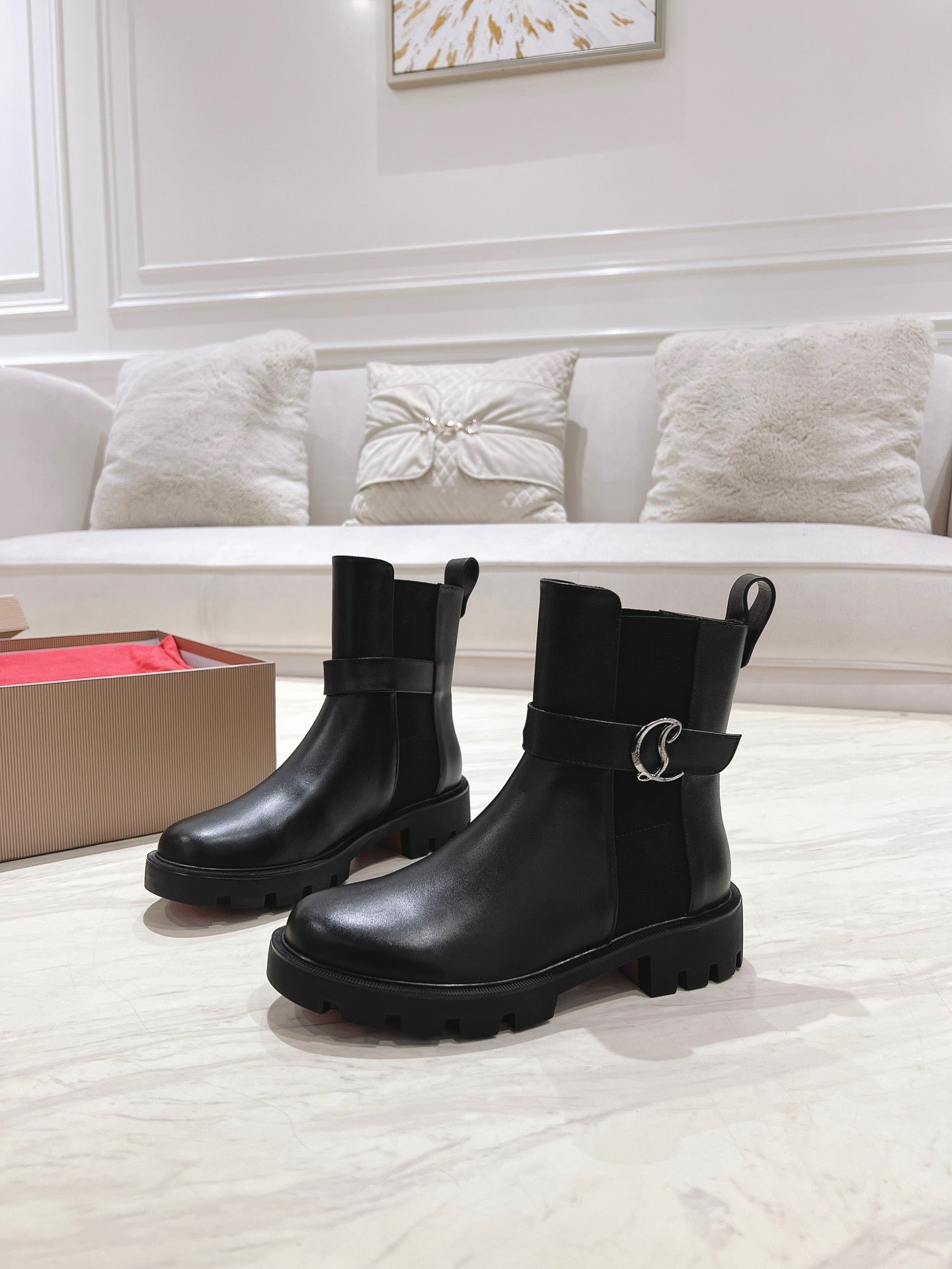 CL 25C Chelsea Booty Lug Black Calf Leather 167667