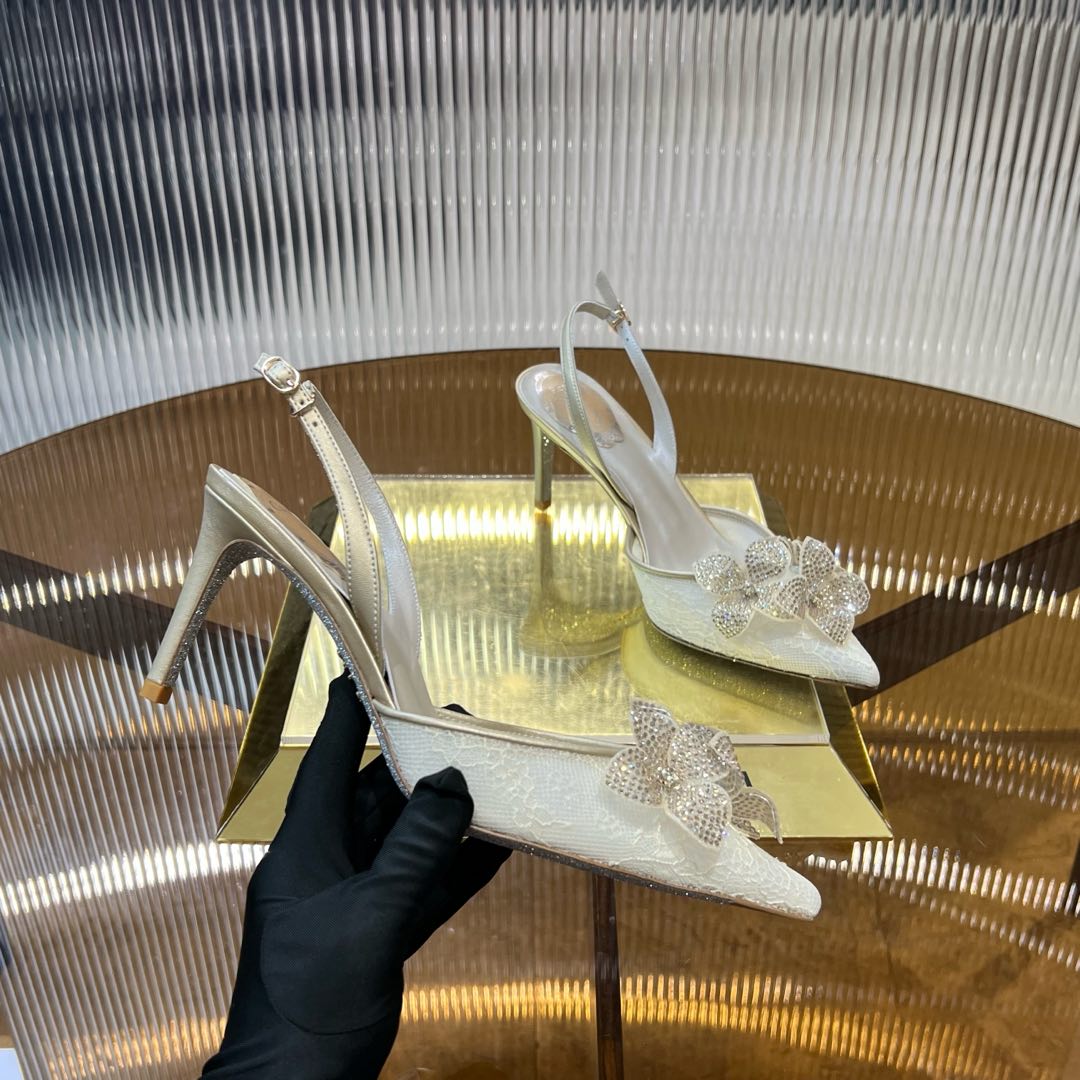 RC 25C Flower-Studded Diamond High-Heeled Sandals Beige Sheepskin 174917