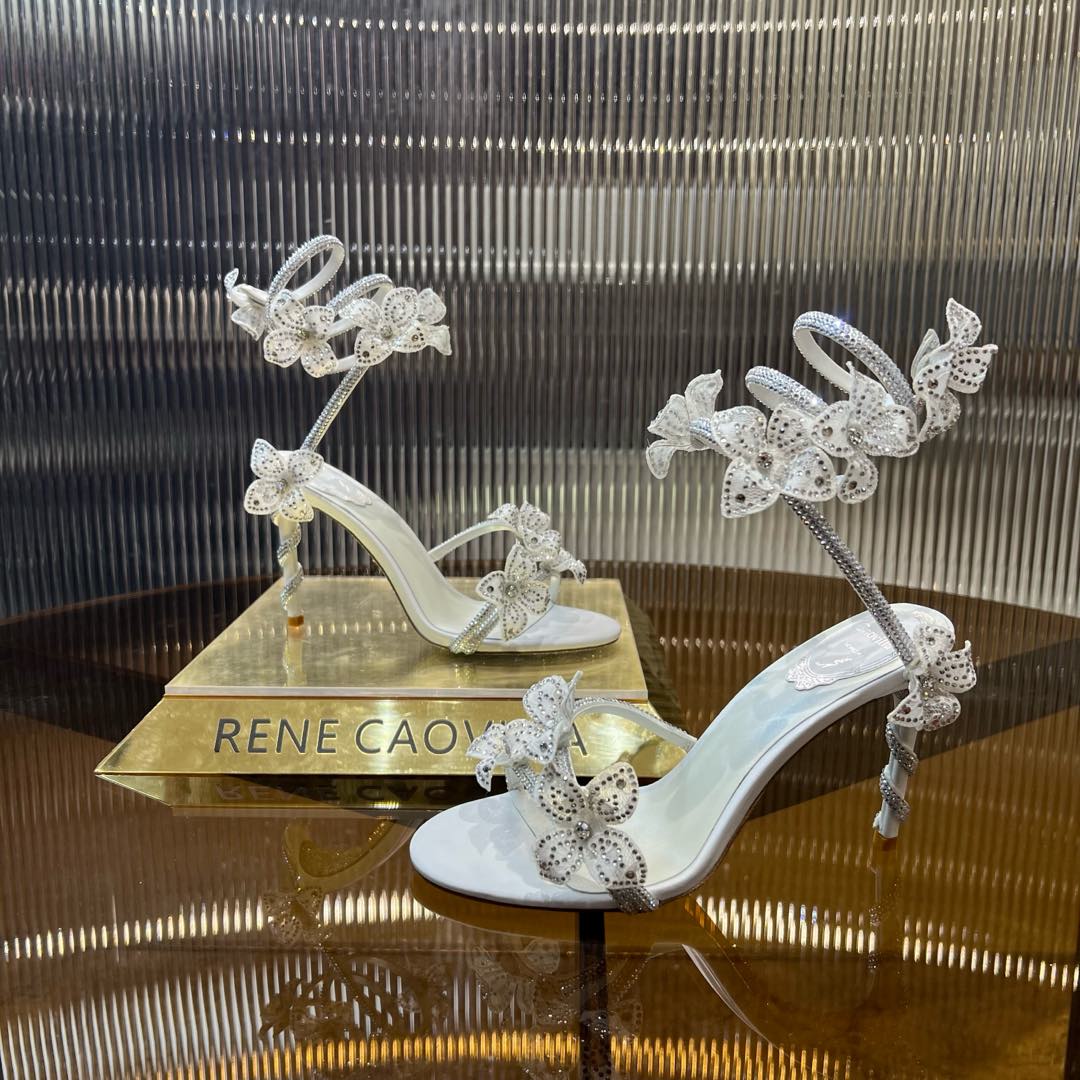 RC 25C Flower Fairy Snake-Shaped Flower Strap Crystal White Sheepskin 174925