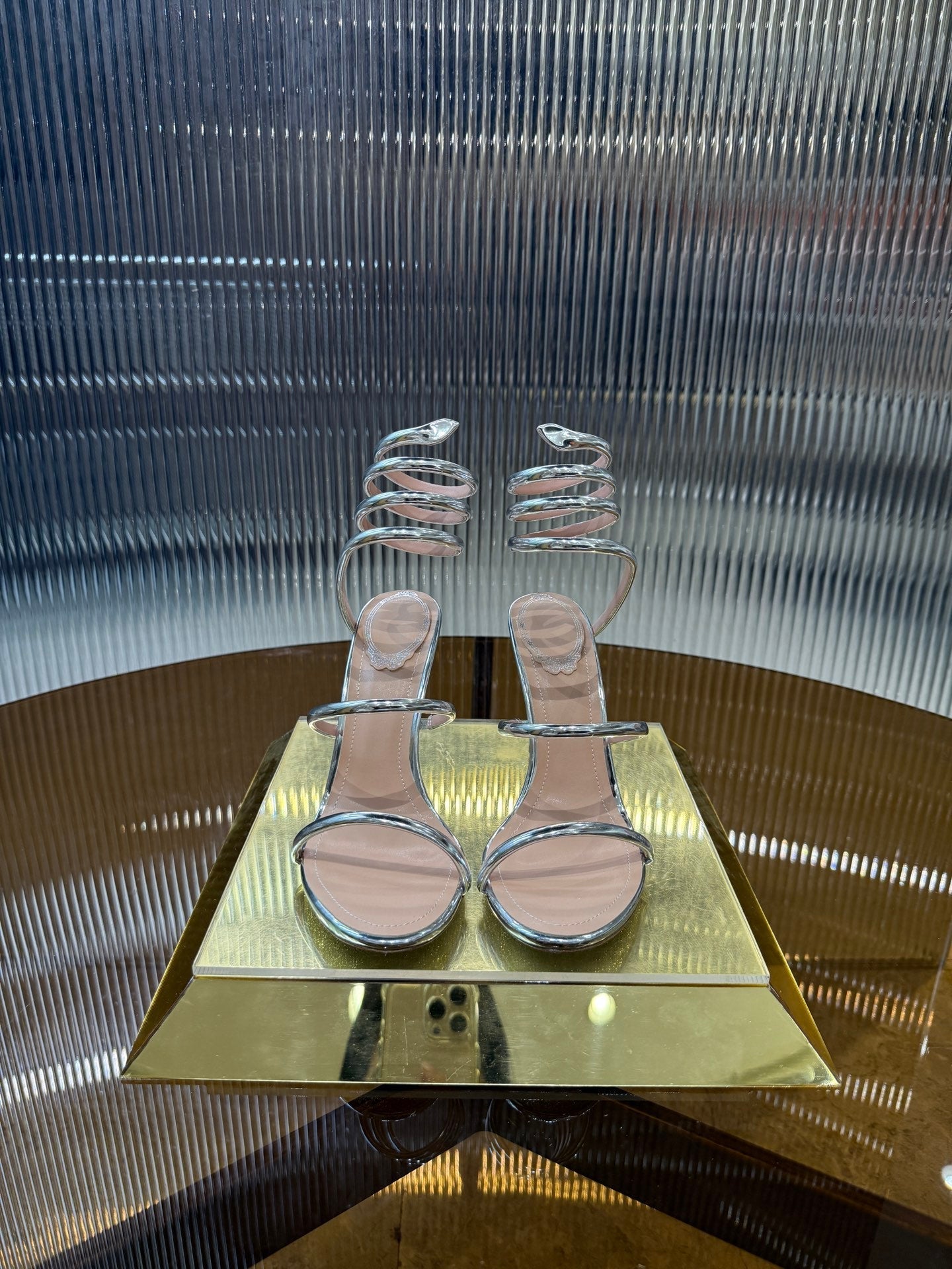RC 25C Snake-Shaped Sandals 9.5cm Silver Sheepskin 310632