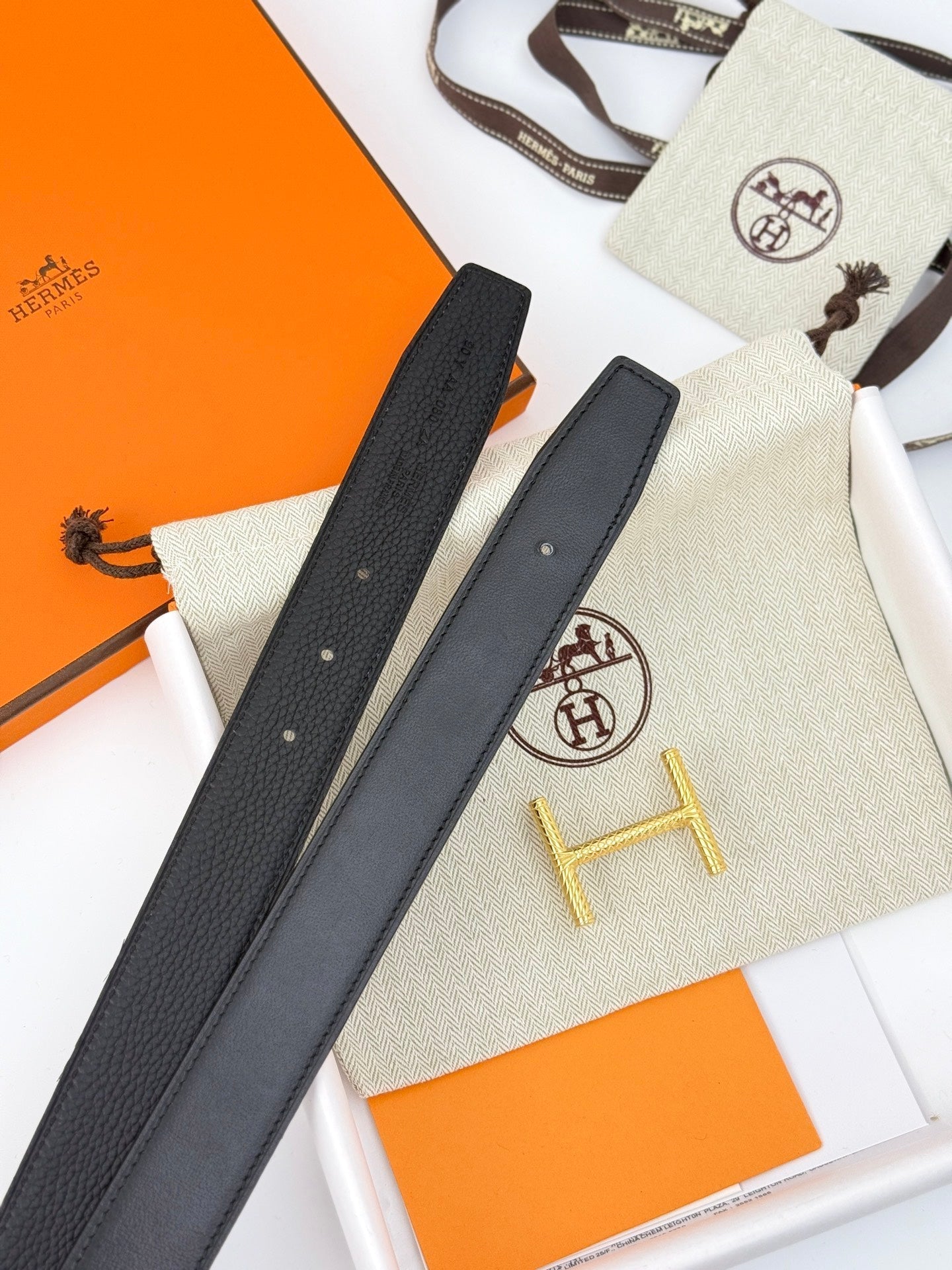 HM 32mm Gold Hisseo belt & Reversible Black leather 186448