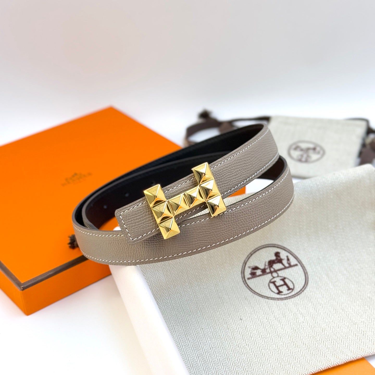 HM Infini Reversible Belt 24mm Gray Epsom Gold  Buckle