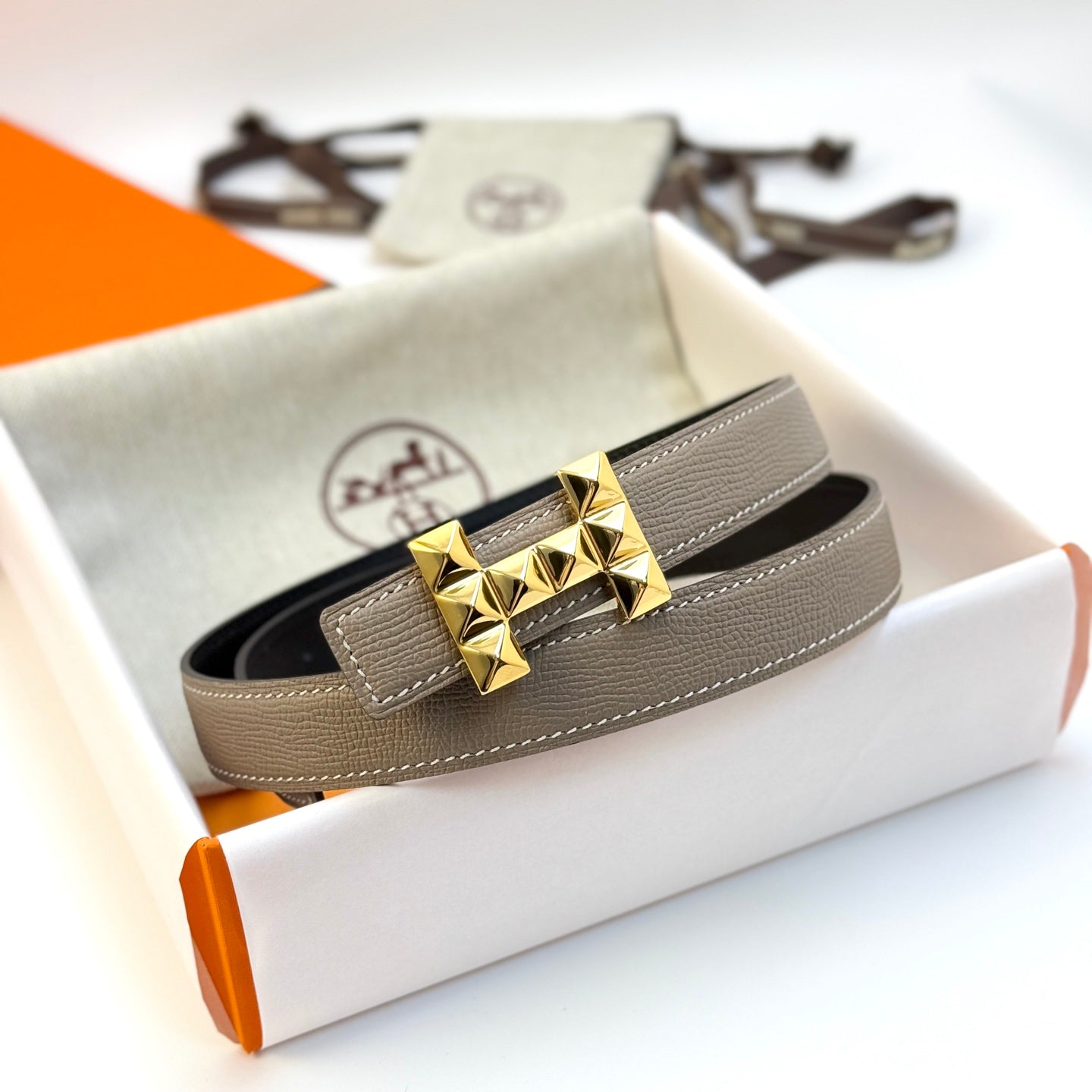 HM Infini Reversible Belt 24mm Gray Epsom Gold  Buckle