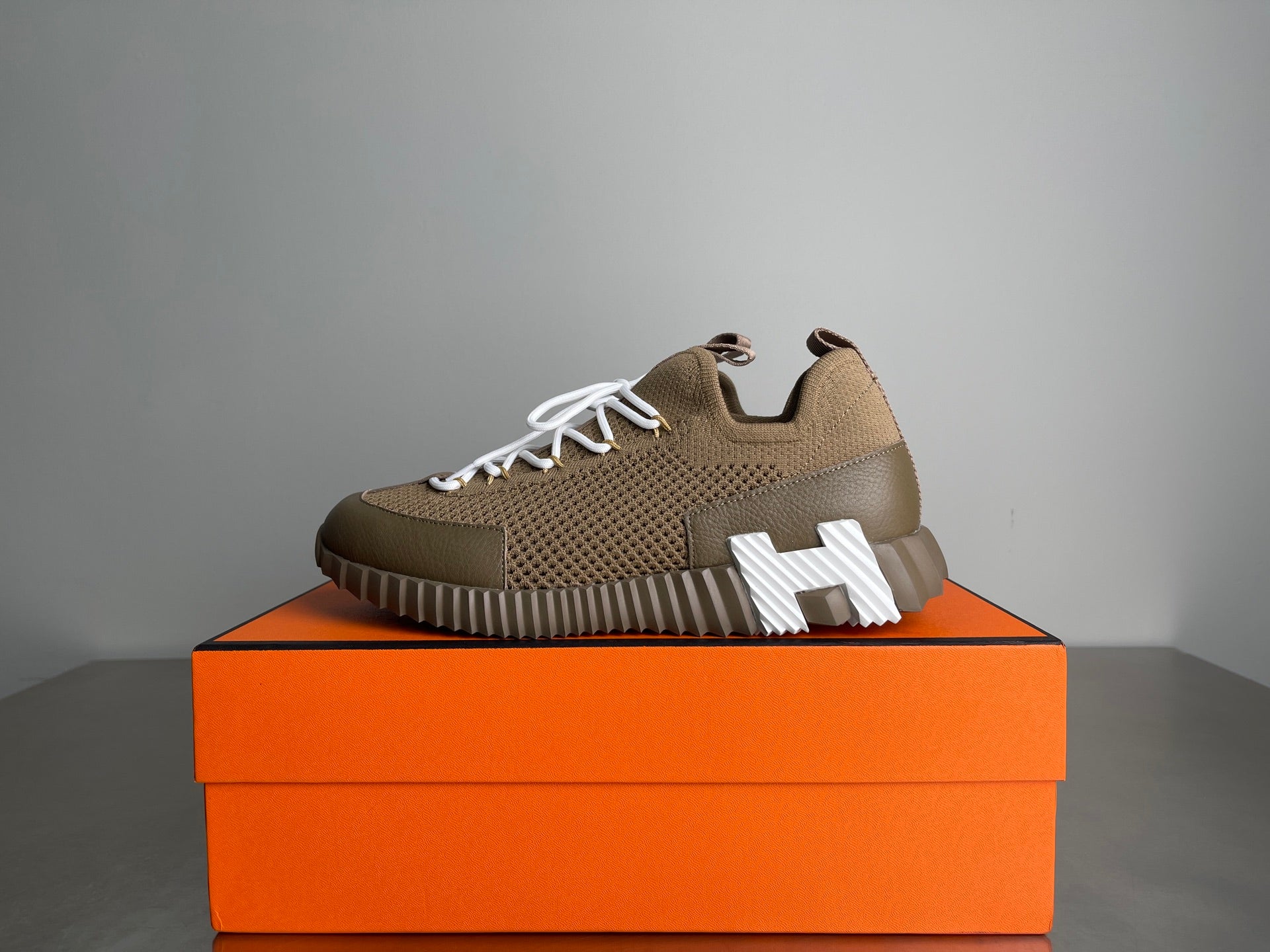 HM Men's 25 Lift Sneaker Olive Green Mesh Calfskin 703768