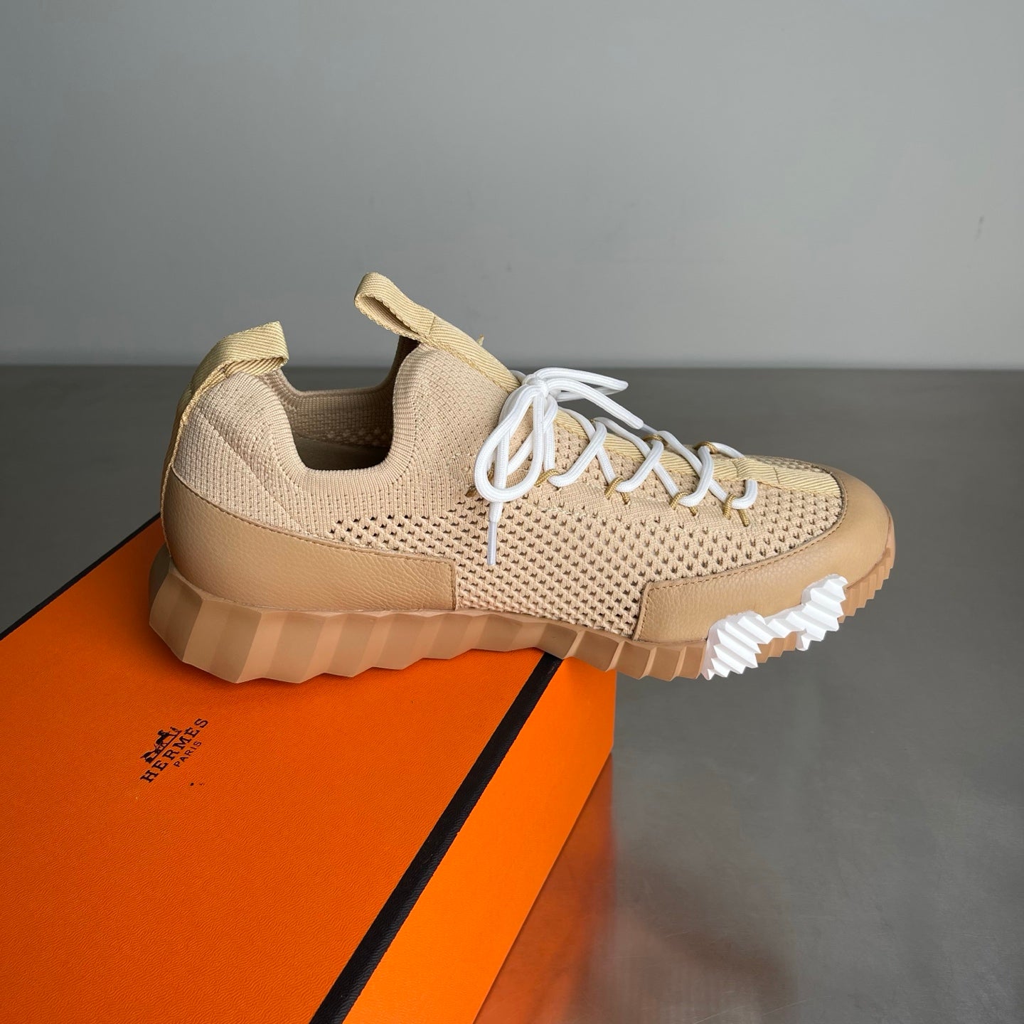 HM Men's 25 Lift Sneaker Beige Mesh Calfskin 703782