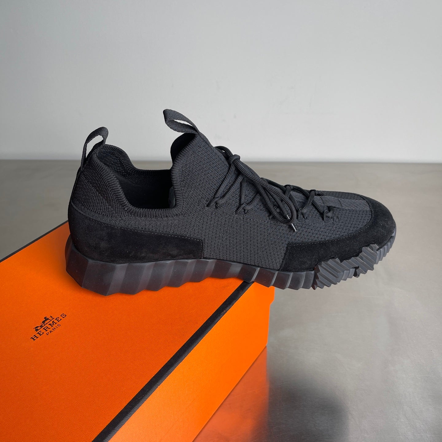 HM Men's 25 Lift Sneaker Black Mesh Suede 703784