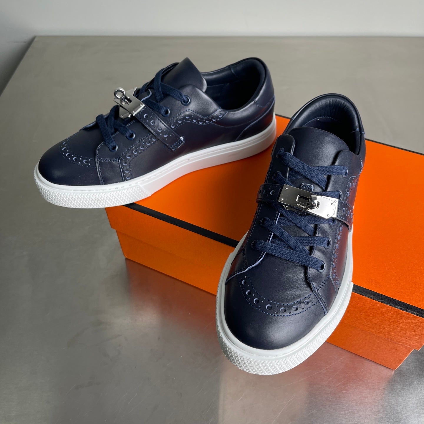 HM Men's Day Sneaker Navy Blue Lambskin 703791