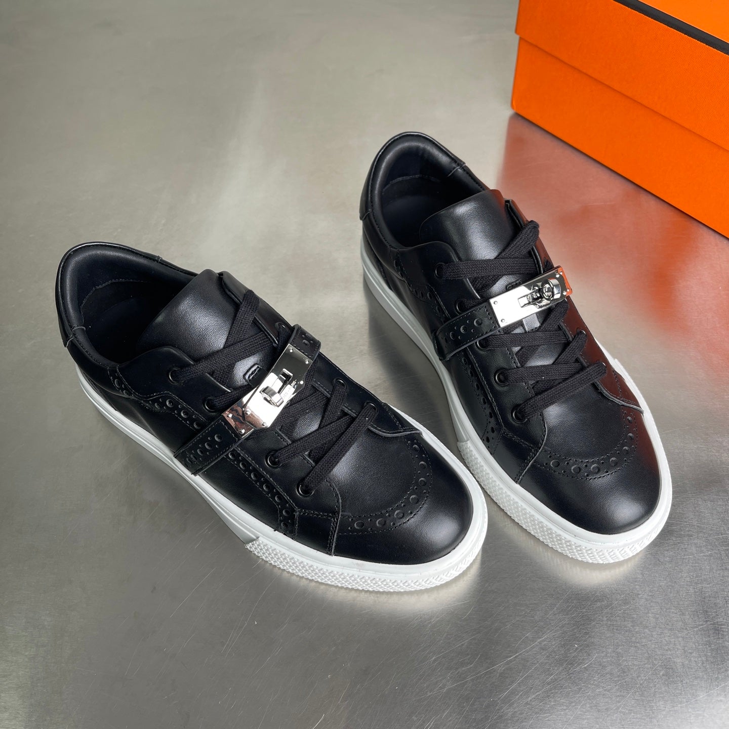 HM Men's Day Sneaker Black Lambskin 703792