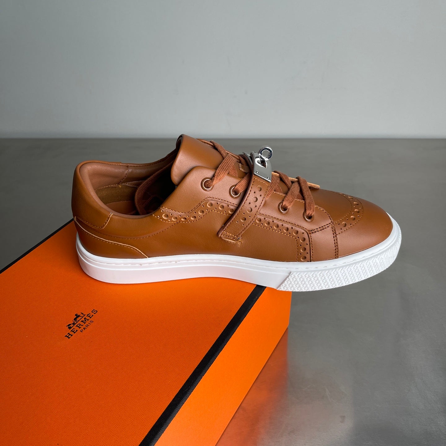 HM Men's Day Sneaker Brown Lambskin 703794