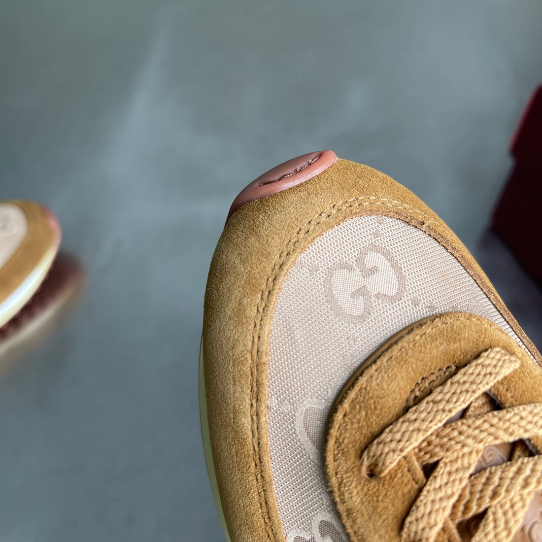 GG Men's Re-Motion Sneaker Brown Suede Canvas 735531