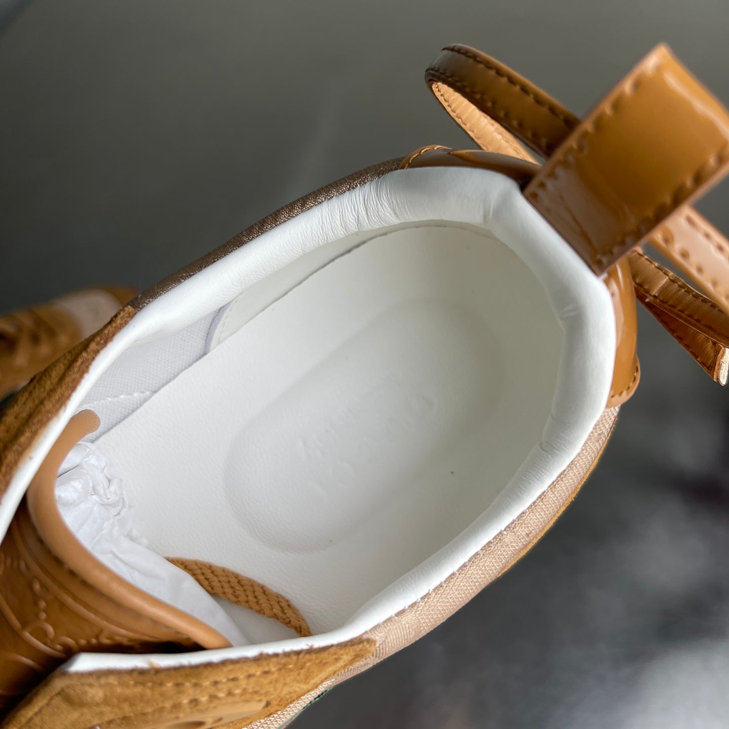 GG Men's Re-Motion Sneaker Brown Suede Canvas 735531