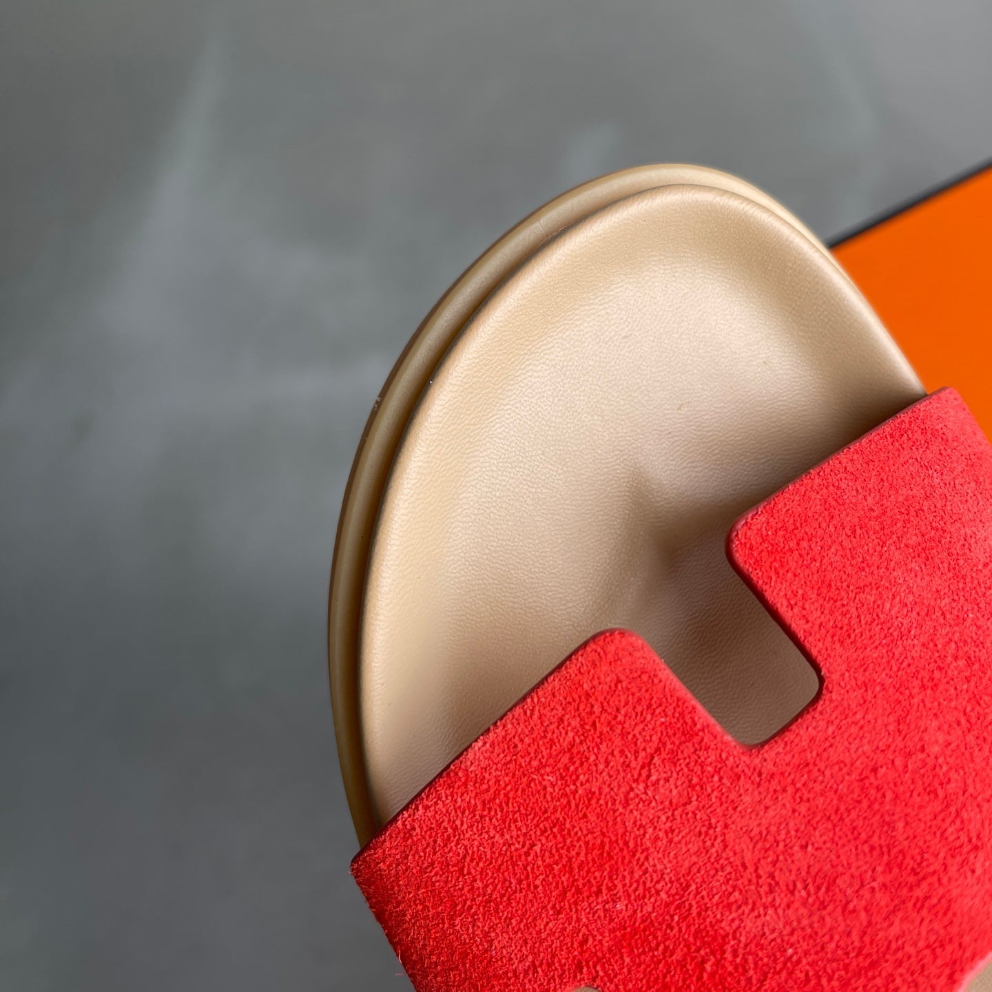 HM Men's Chypre Sandals Red Beige Suede 741433