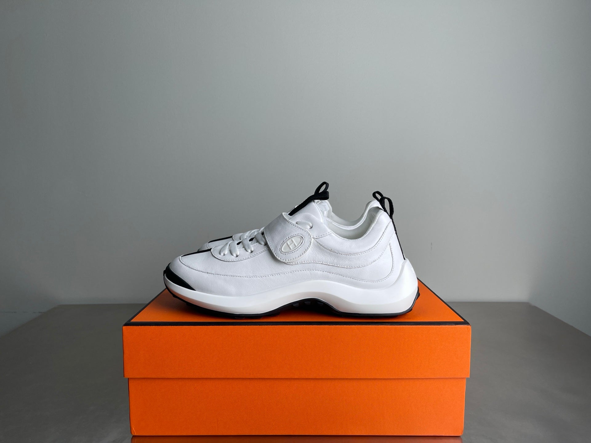 HM Men's Loop Sneaker White Calfskin 741463