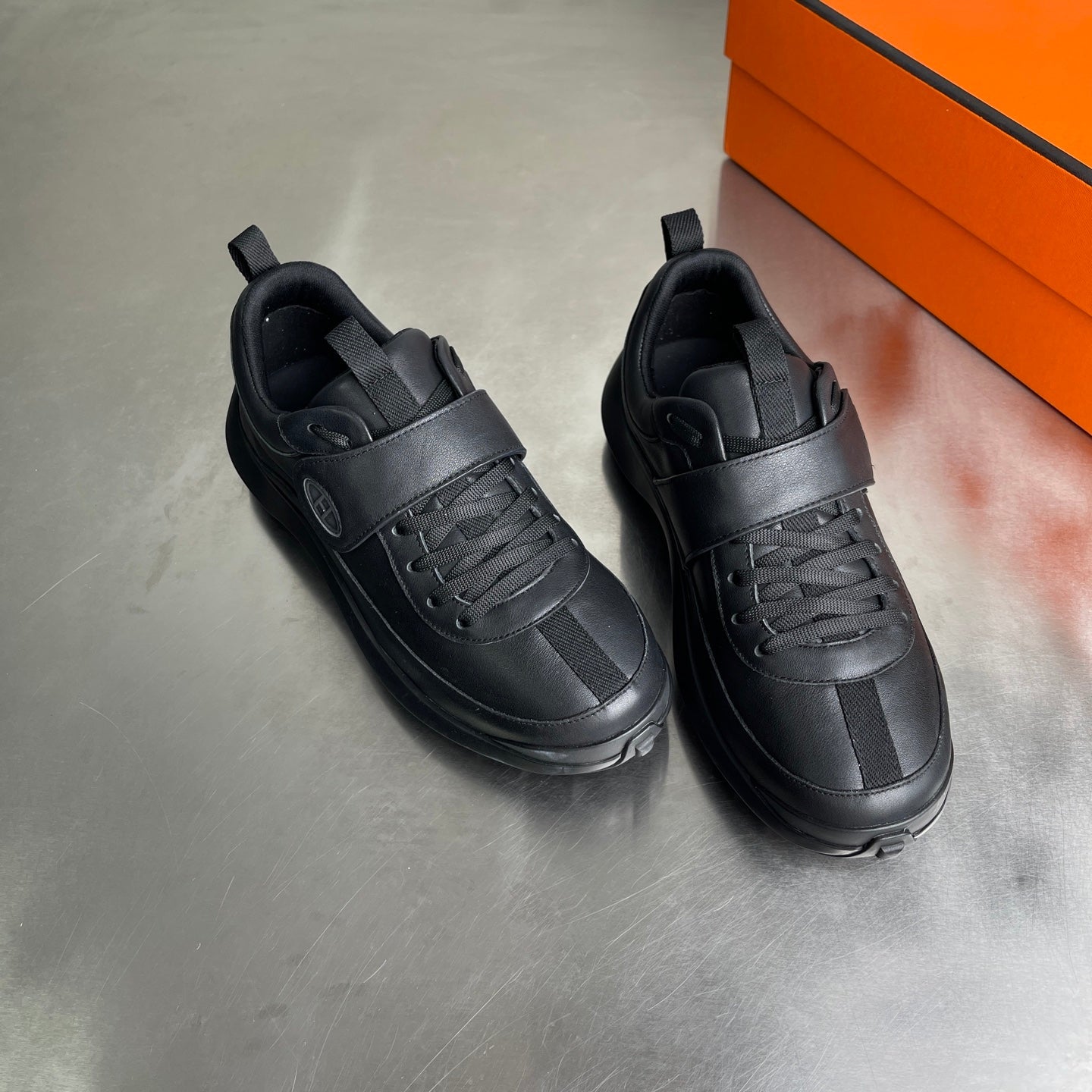 HM Men's Loop Sneaker Black Calfskin 741469