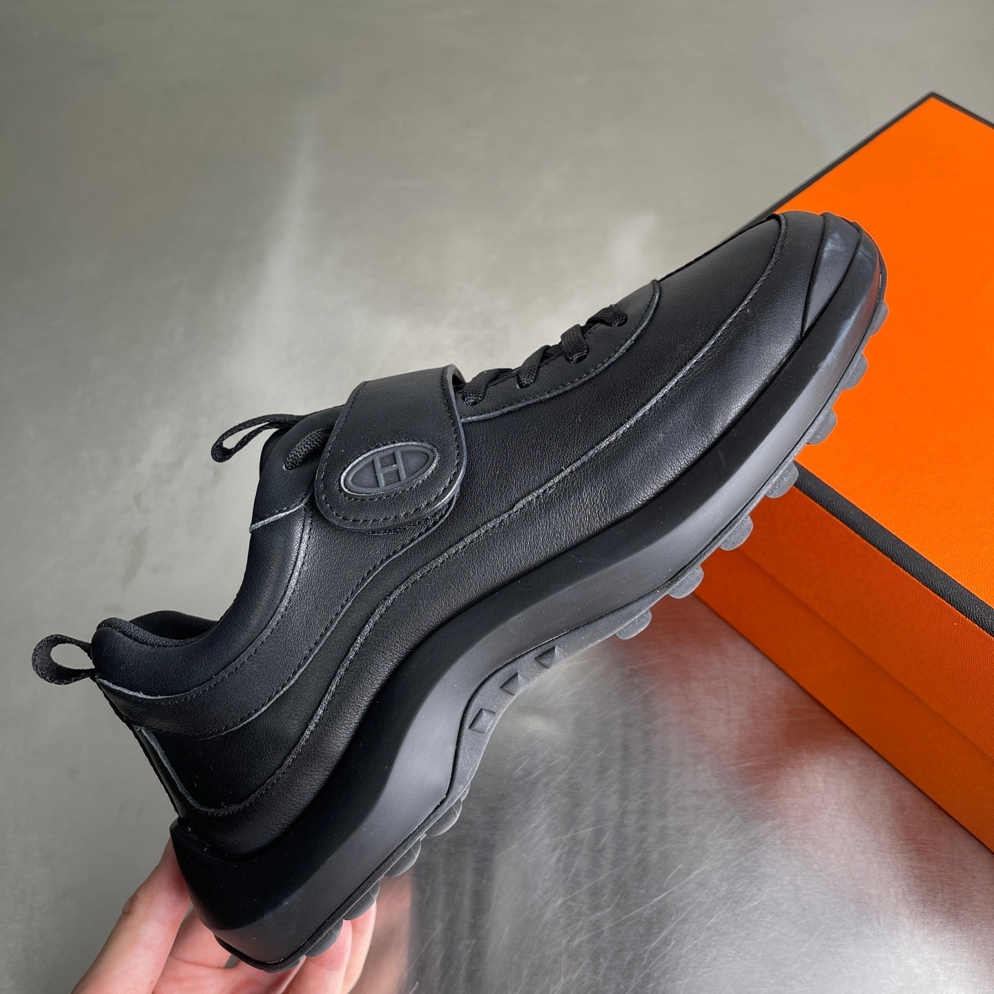 HM Men's Loop Sneaker Black Calfskin 741469