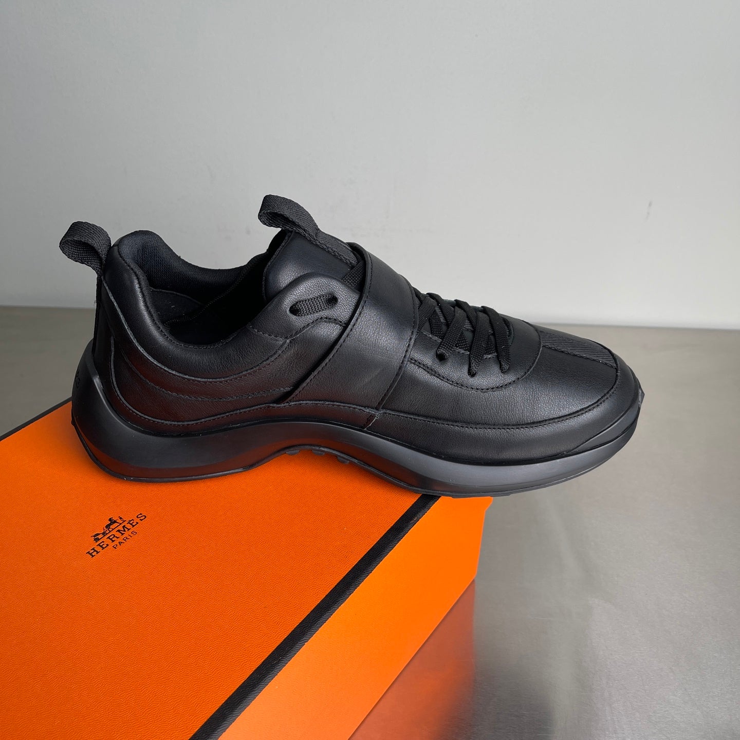 HM Men's Loop Sneaker Black Calfskin 741469