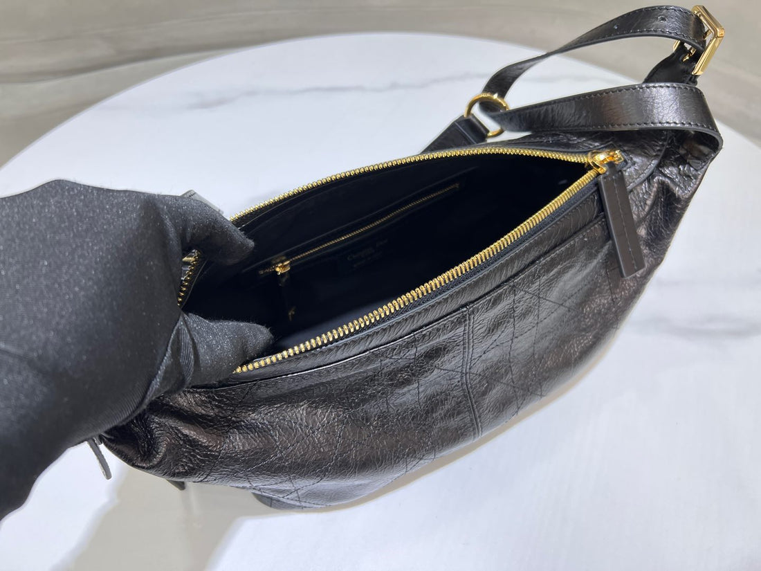 CD  Hobo Bag 23 With Chain Black Wrinkled Calfskin