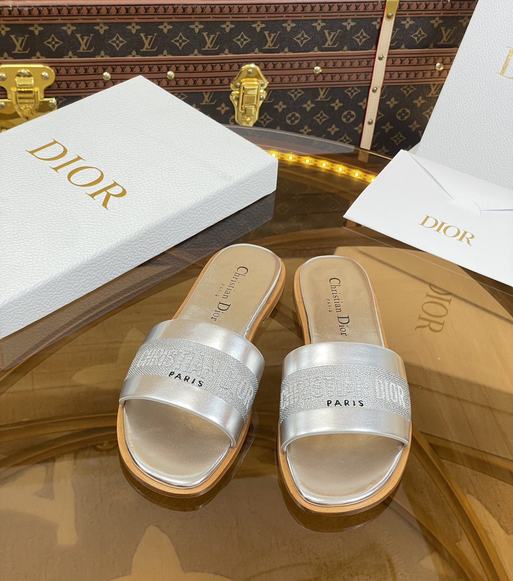 cd slide silver metalic calfskin embroidered cotton