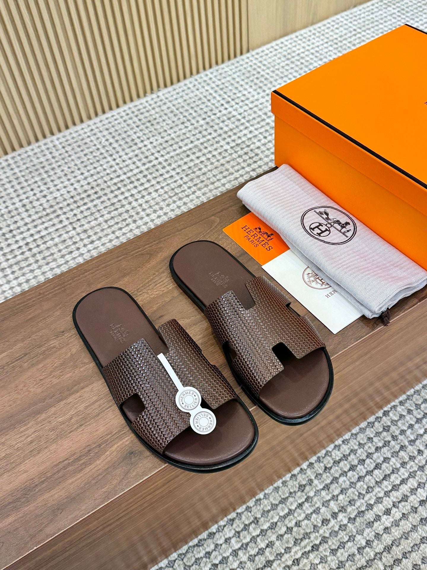 HM Izmir Sandal Dark Brown Rose Leather 294340