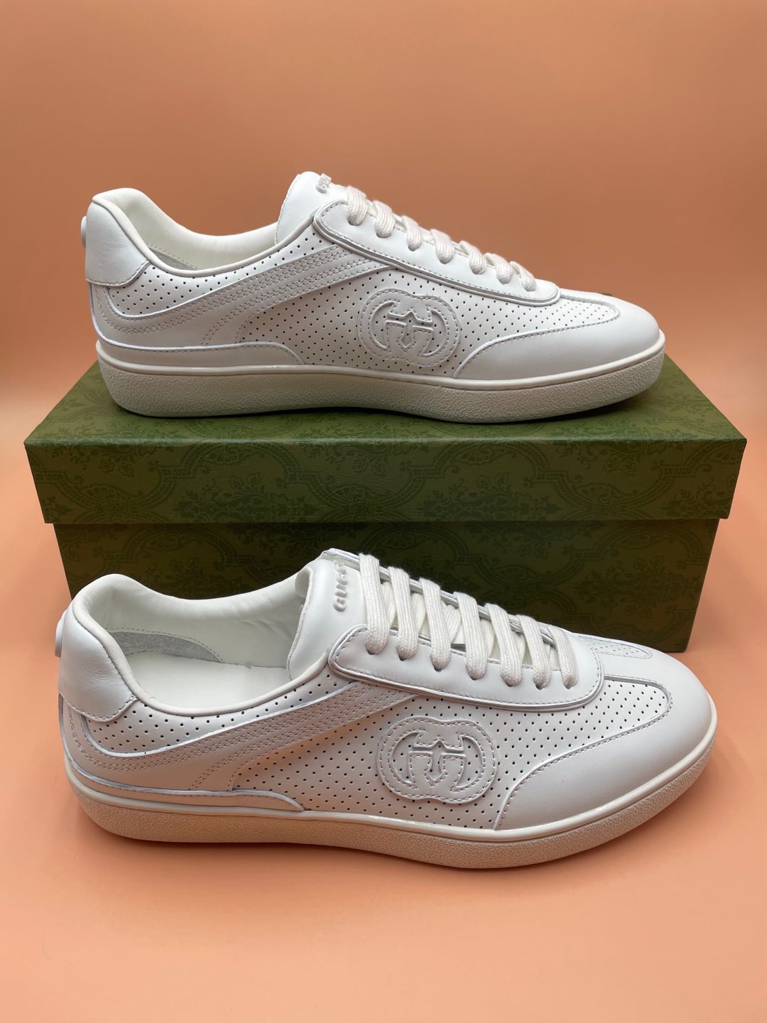 GG Men's G75 Sneaker White Cowhide 523545