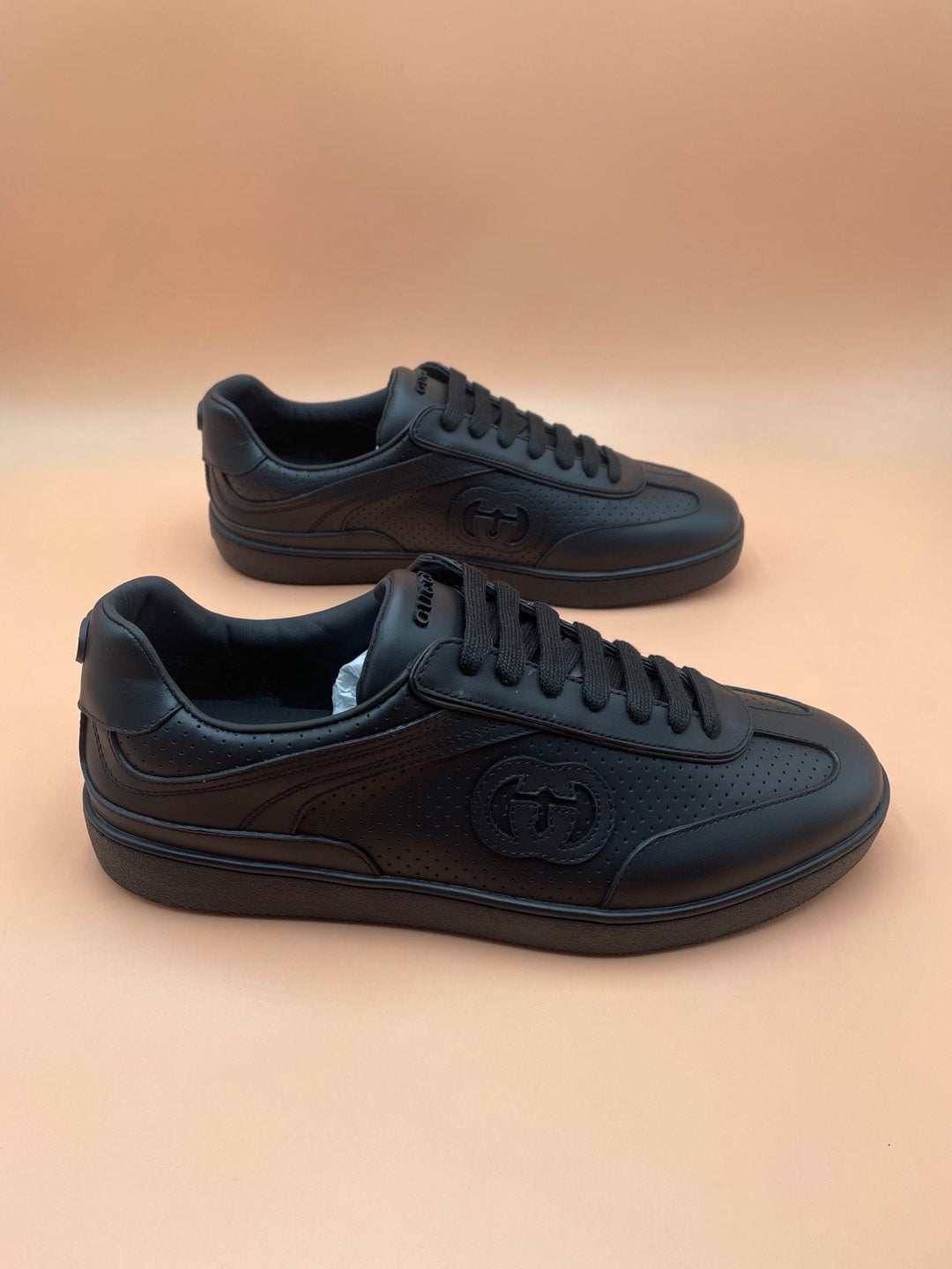 GG Men's G75 Sneaker Black Cowhide 523546