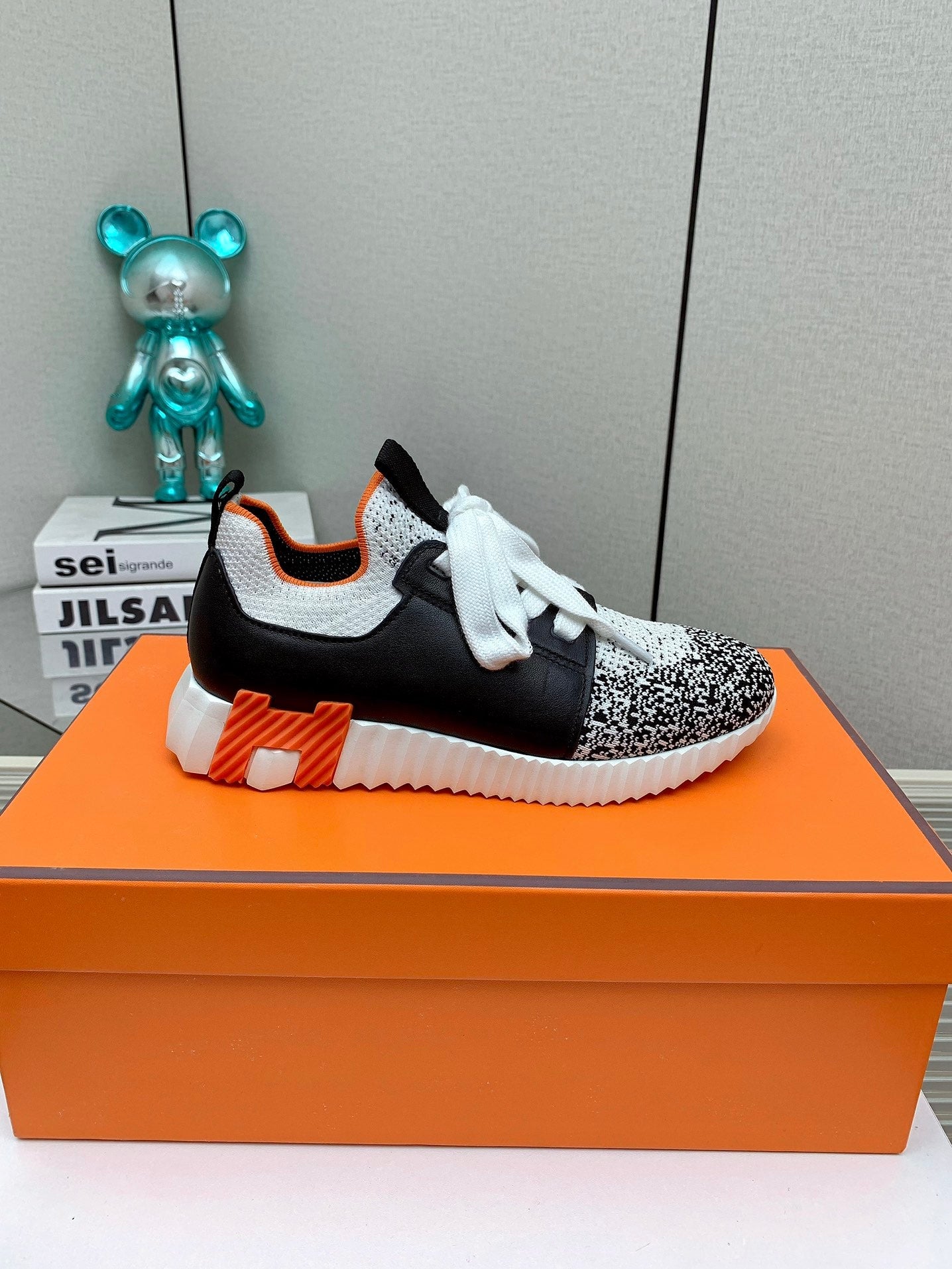 HM Depart Slip-on Sneaker In Black Omber Woven Fabric 106329