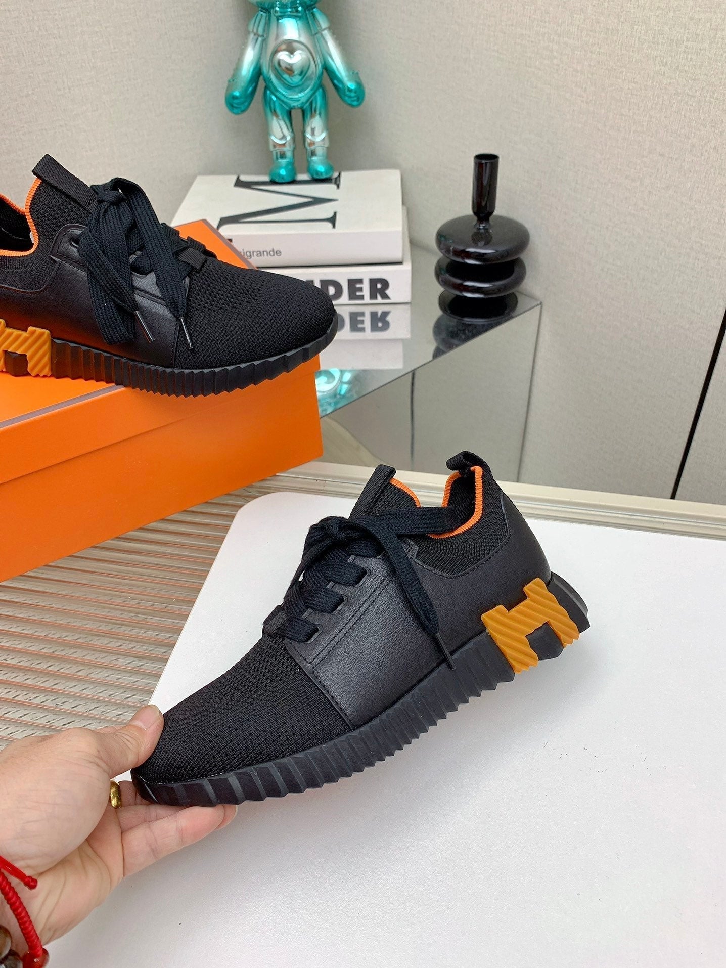 HM Depart Slip-on Sneaker In Black Woven Fabric 106331