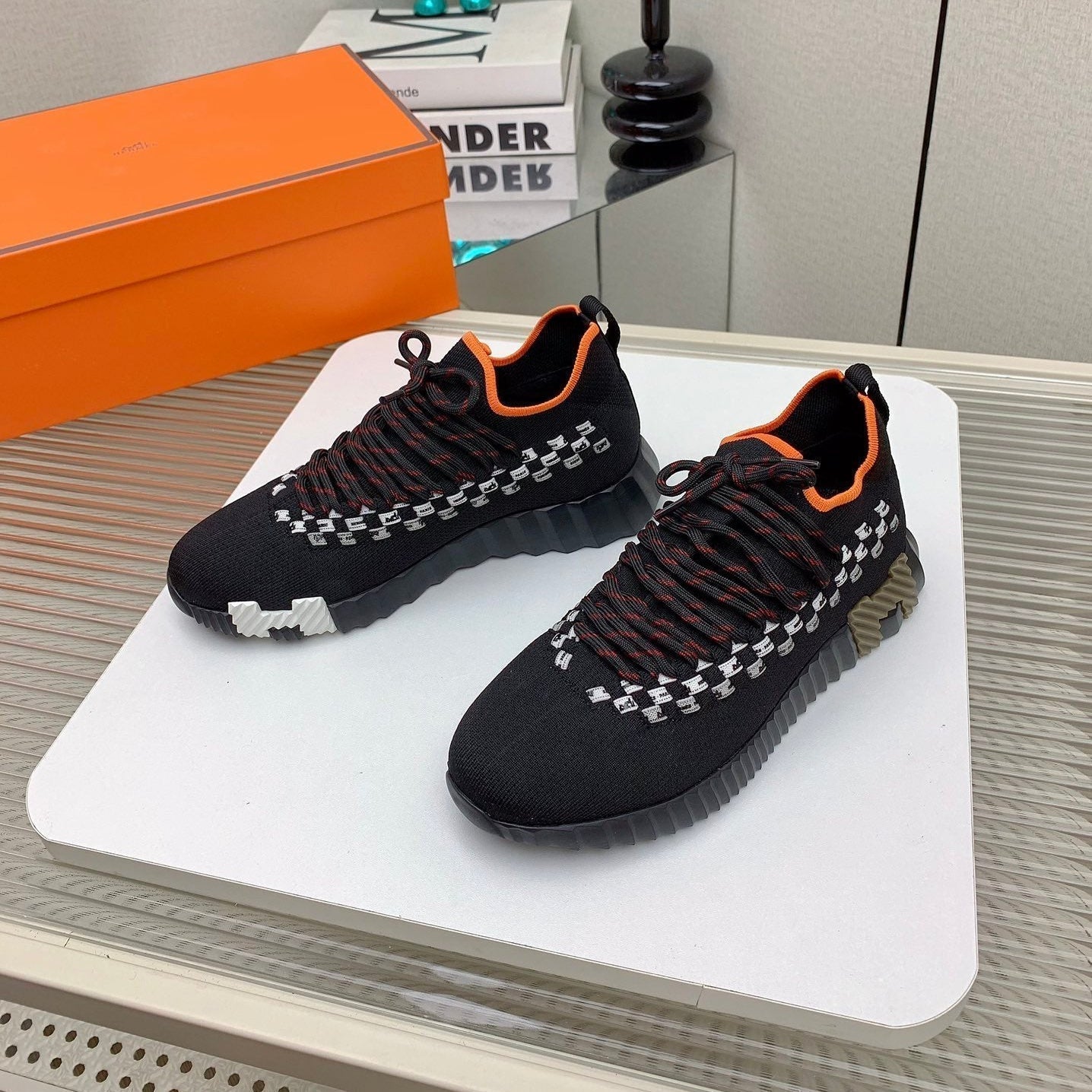 HM Flex slip-on sneaker In Black Woven Fabric 106320