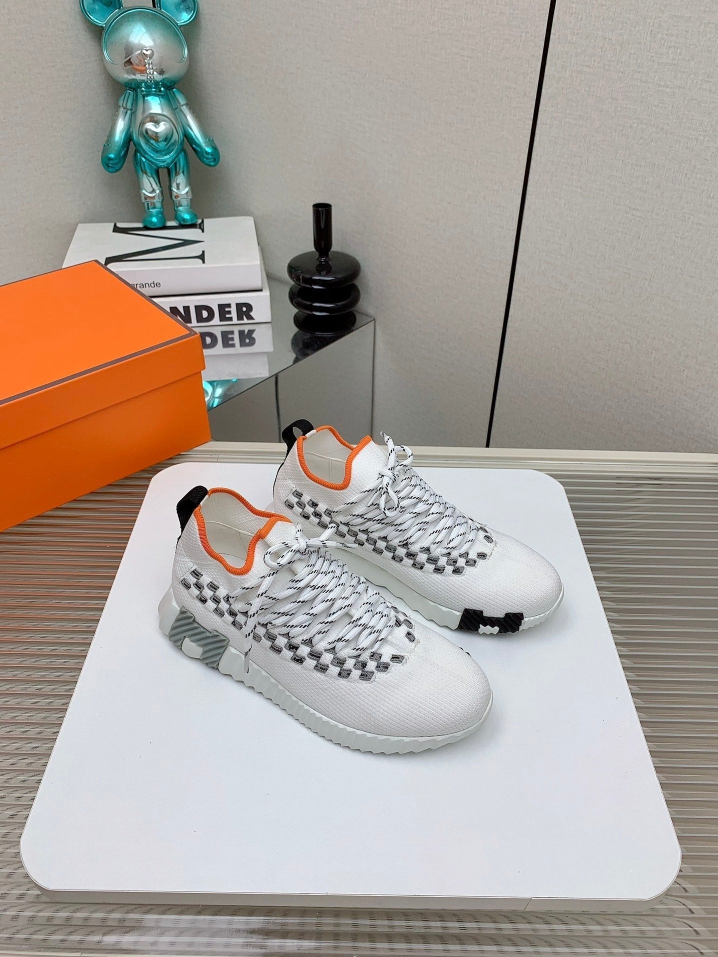 HM Flex slip-on sneaker In White Woven Fabric 106317