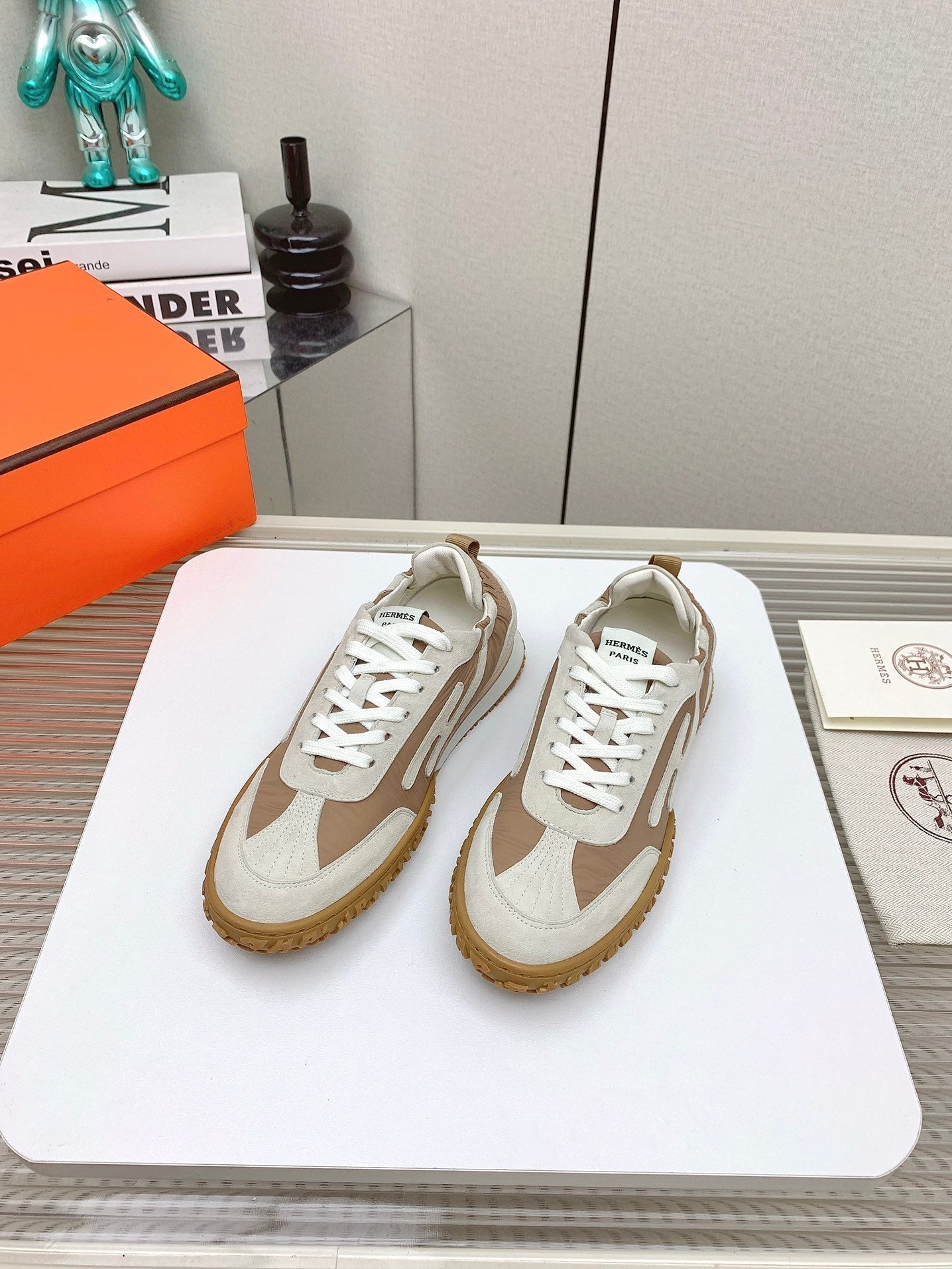 HM Jet Sneaker 20MM Brown Wind Cloth 106380