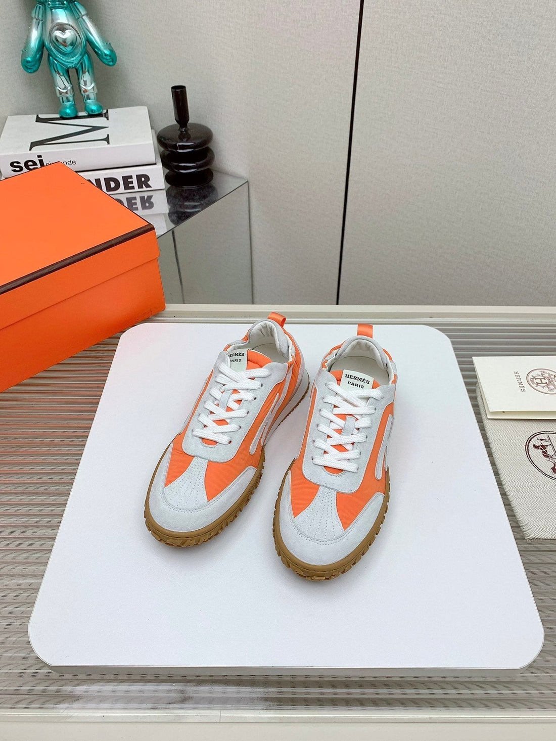 HM Jet Sneaker 20MM Orange Wind Cloth 106382