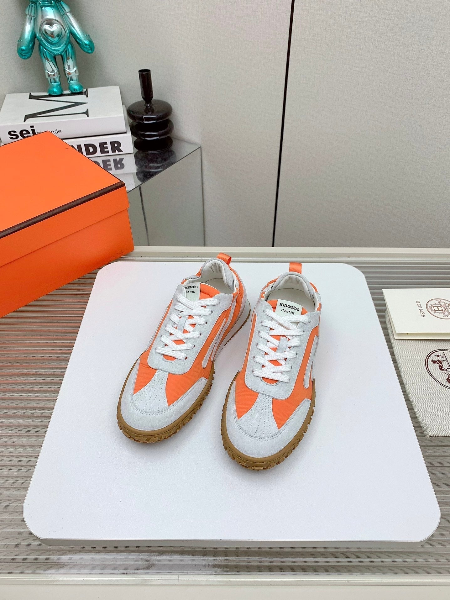 HM Jet Sneaker 20MM Orange Wind Cloth 106382